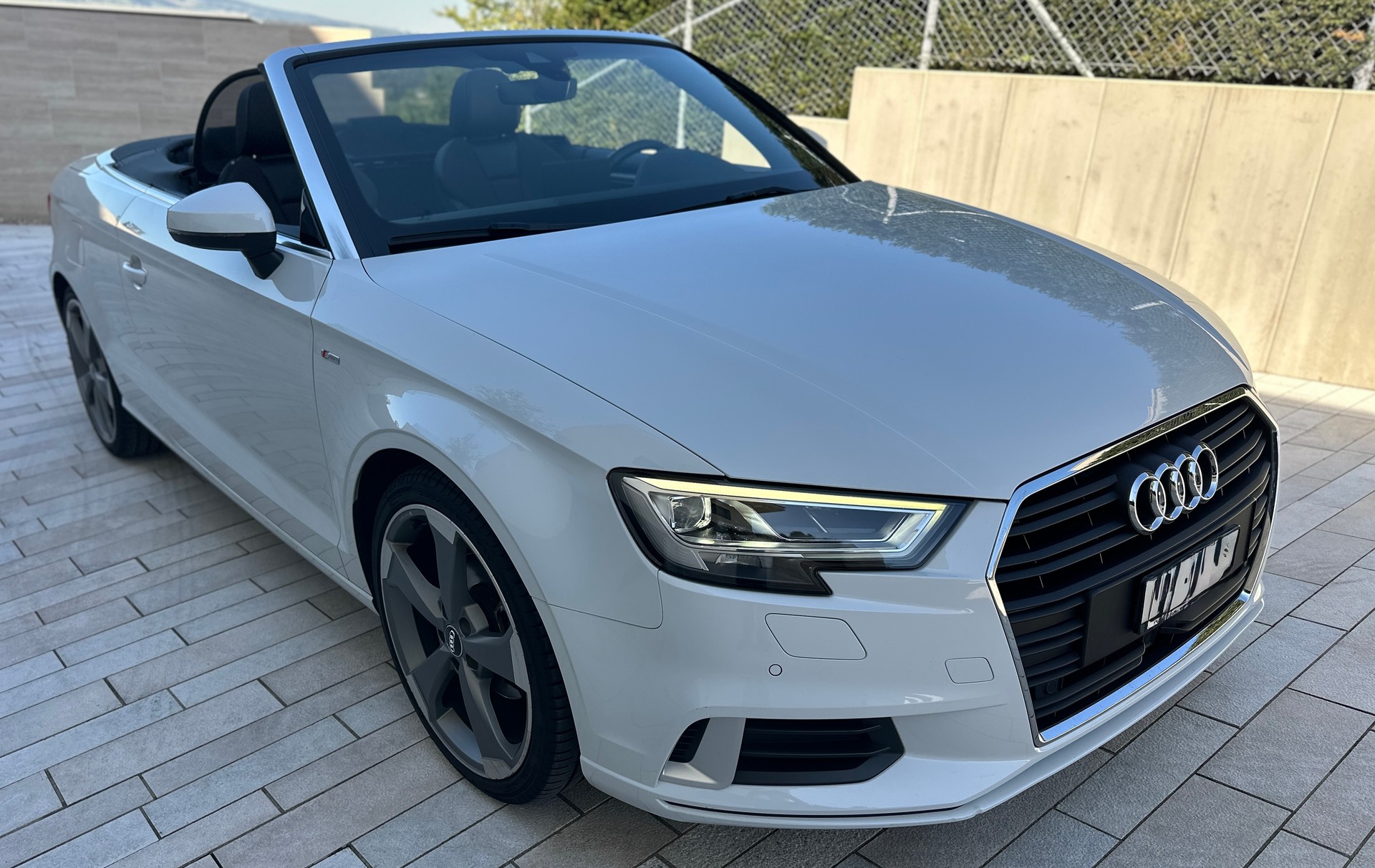 AUDI 1.5 35 TFSI Sport S-Tronic-image-4