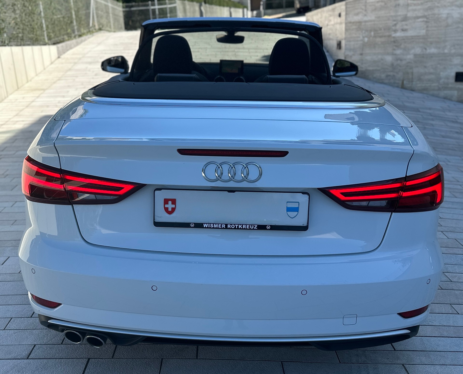 AUDI 1.5 35 TFSI Sport S-Tronic-image-1