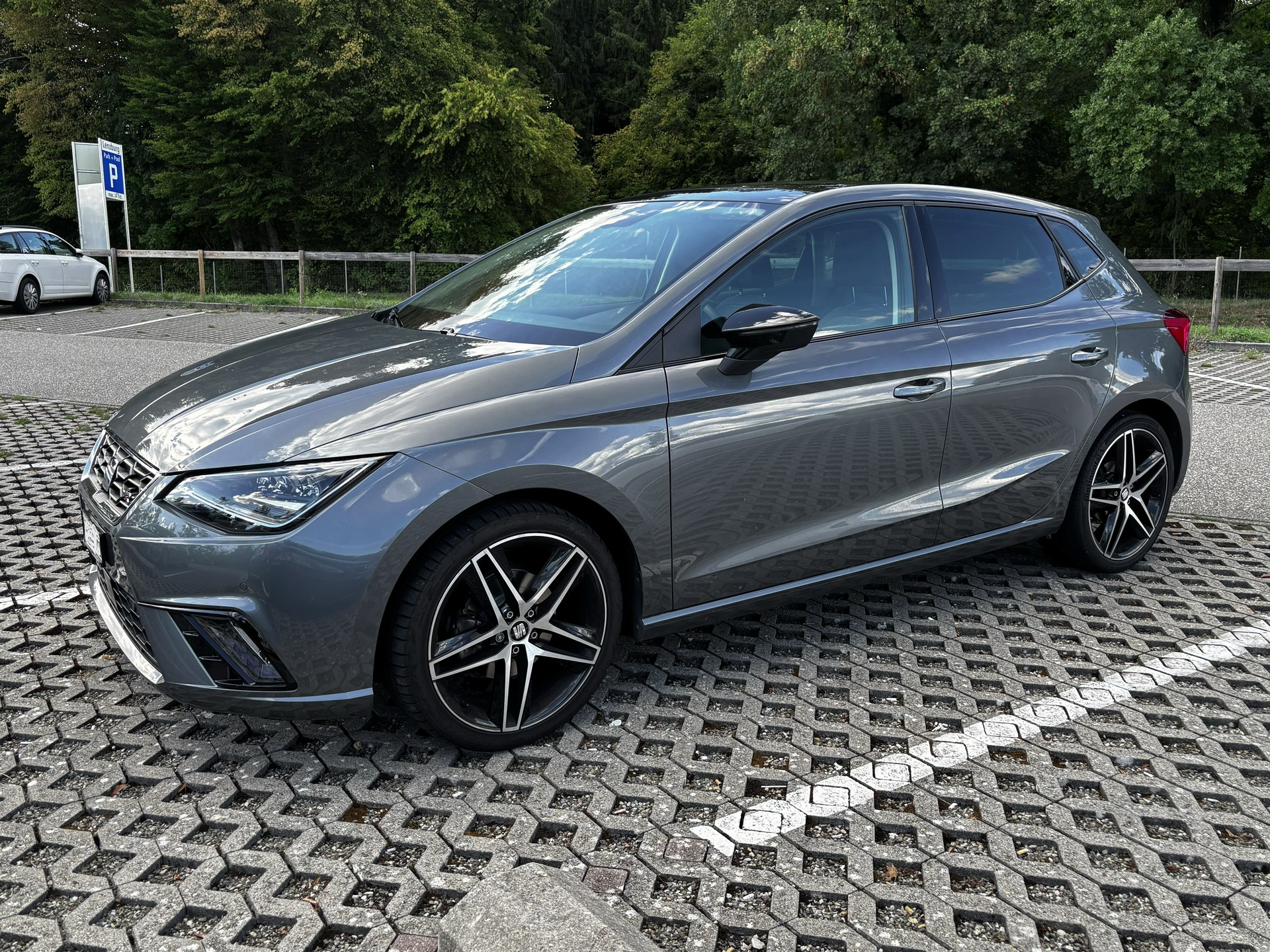 SEAT 1.0 TSI 115 Swiss FR-image-0