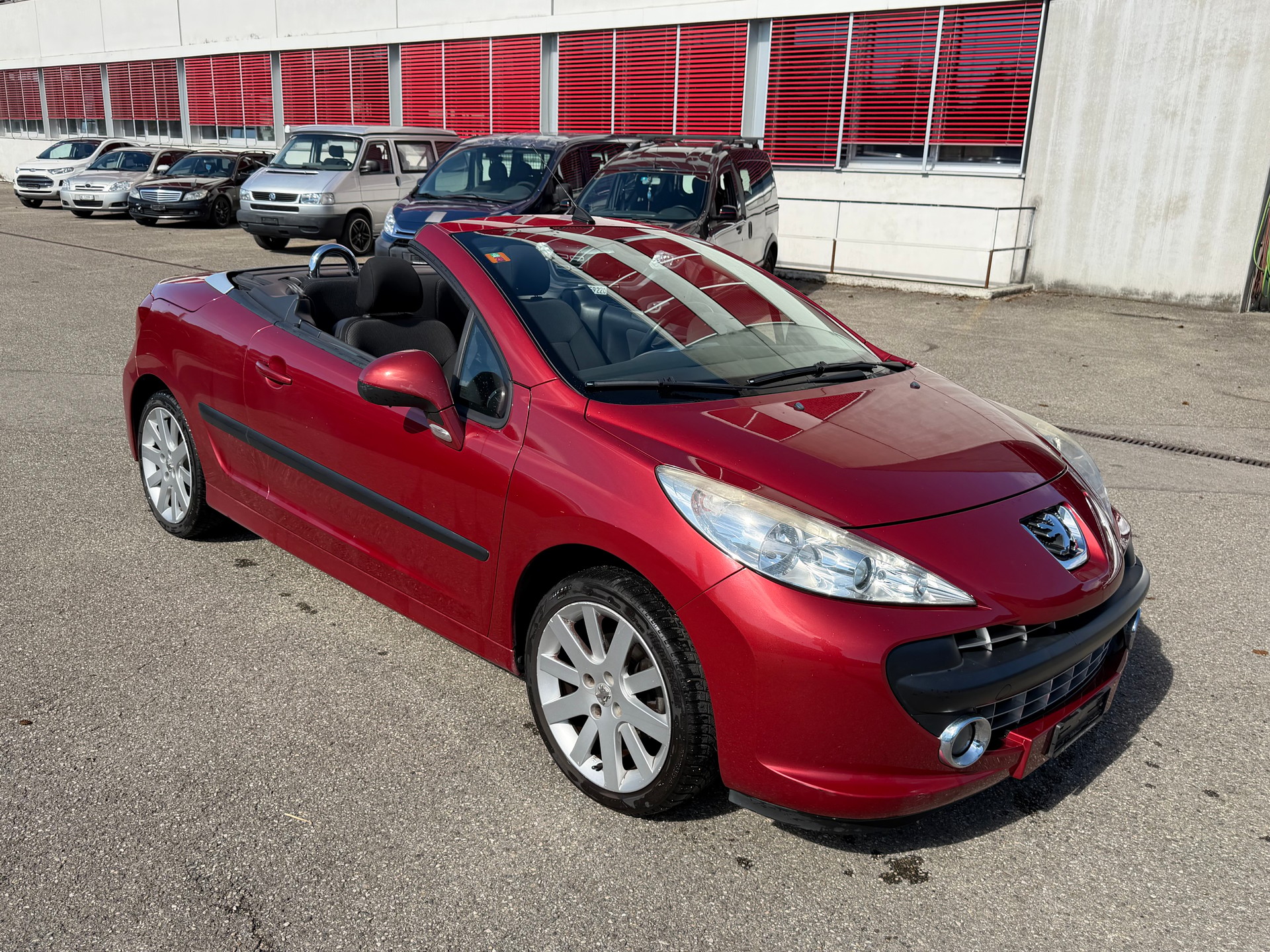 PEUGEOT 207 CC 1.6 16V Trendy-image-2