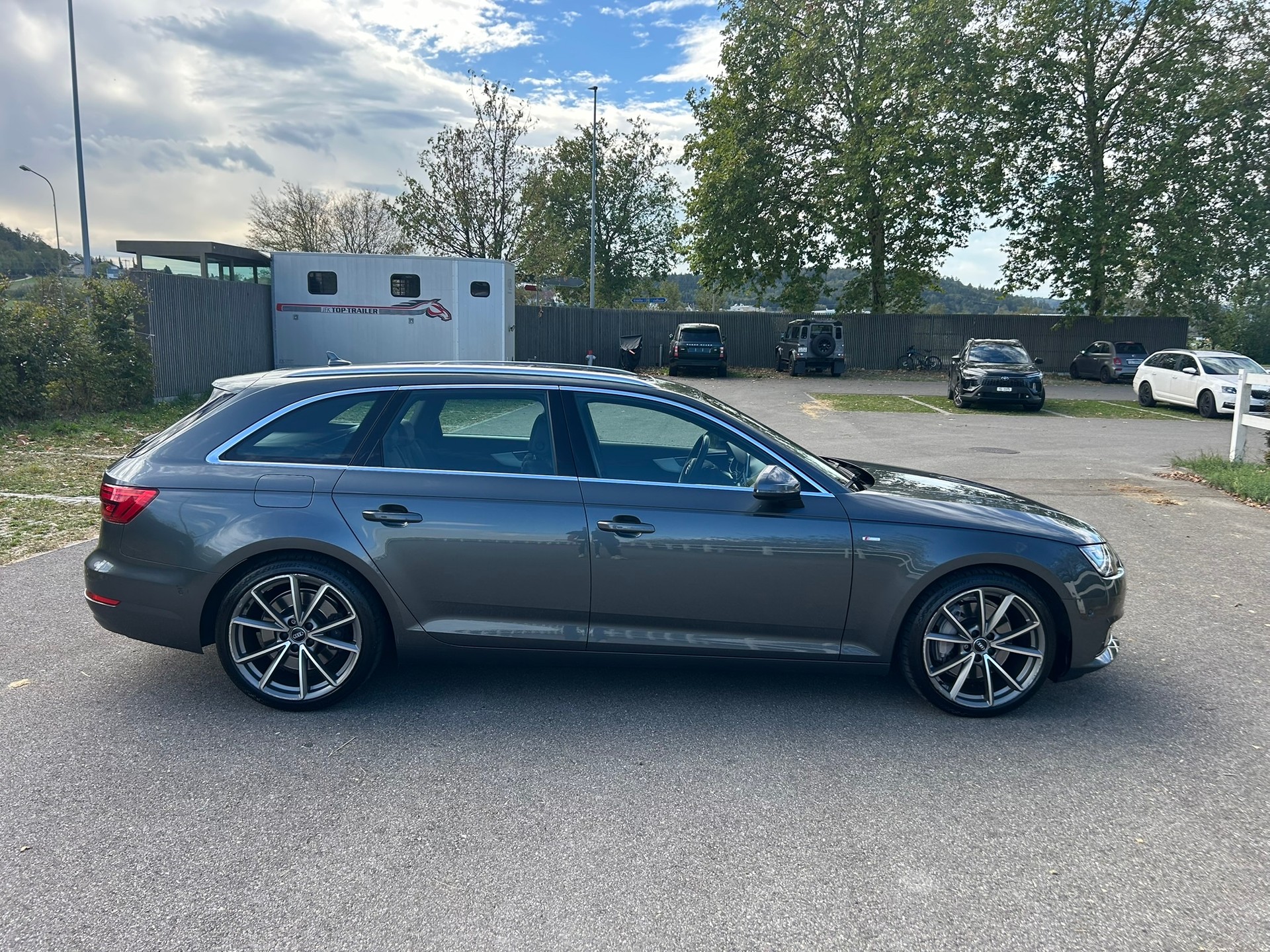 AUDI A4 Avant 3.0 TDI Sport quattro tiptronic-image-5