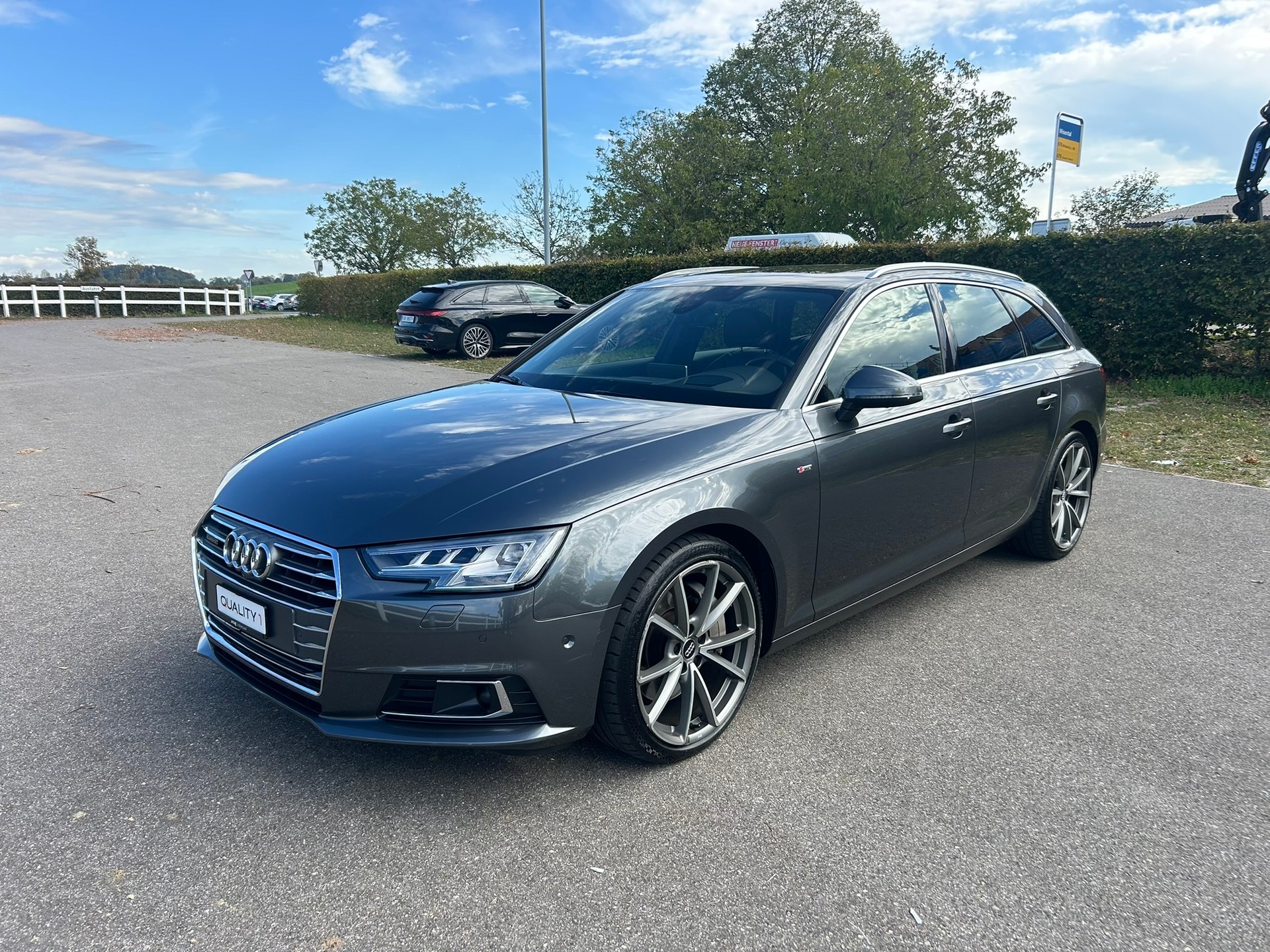 AUDI A4 Avant 3.0 TDI Sport quattro tiptronic-image-0