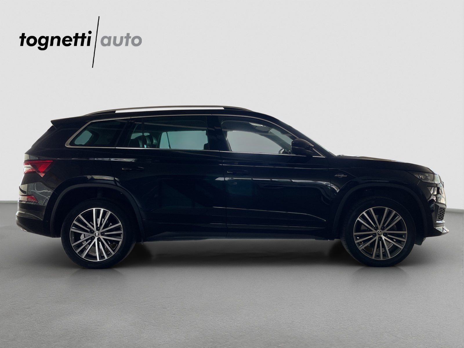 SKODA Kodiaq 2.0 TSI 4x4 L&K-image-2
