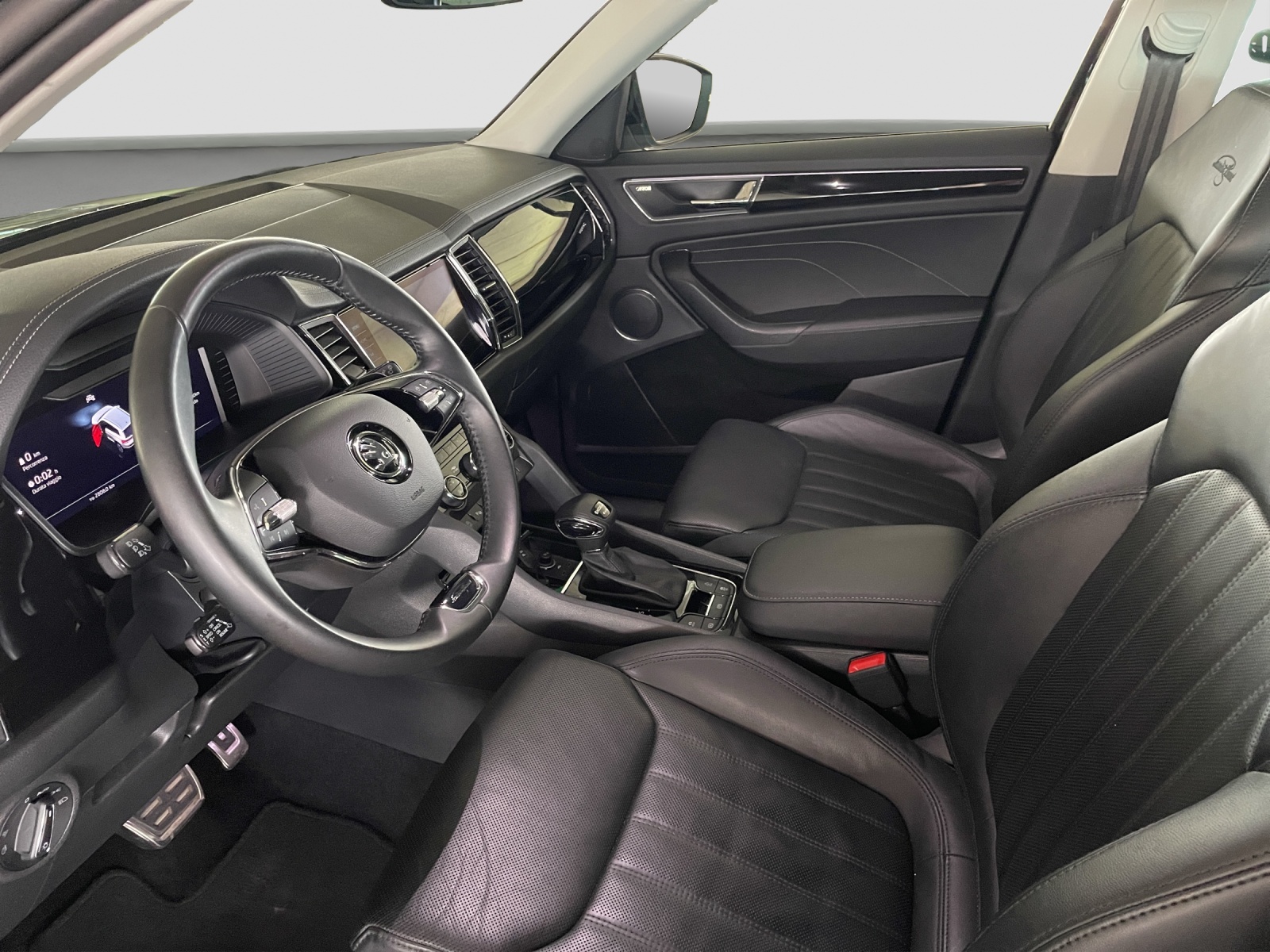 SKODA Kodiaq 2.0 TSI 4x4 L&K-image-7