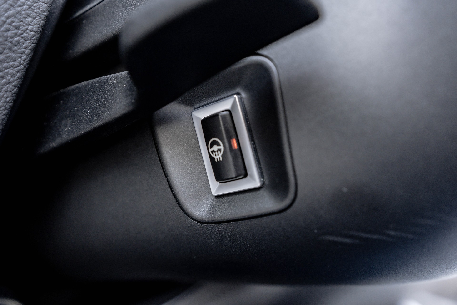 BMW 230i Steptronic * FRISCH AB MFK * TRAUMHAFTER ZUSTAND * TOP GEPFLEGTES FAHRZEUG *-image-10