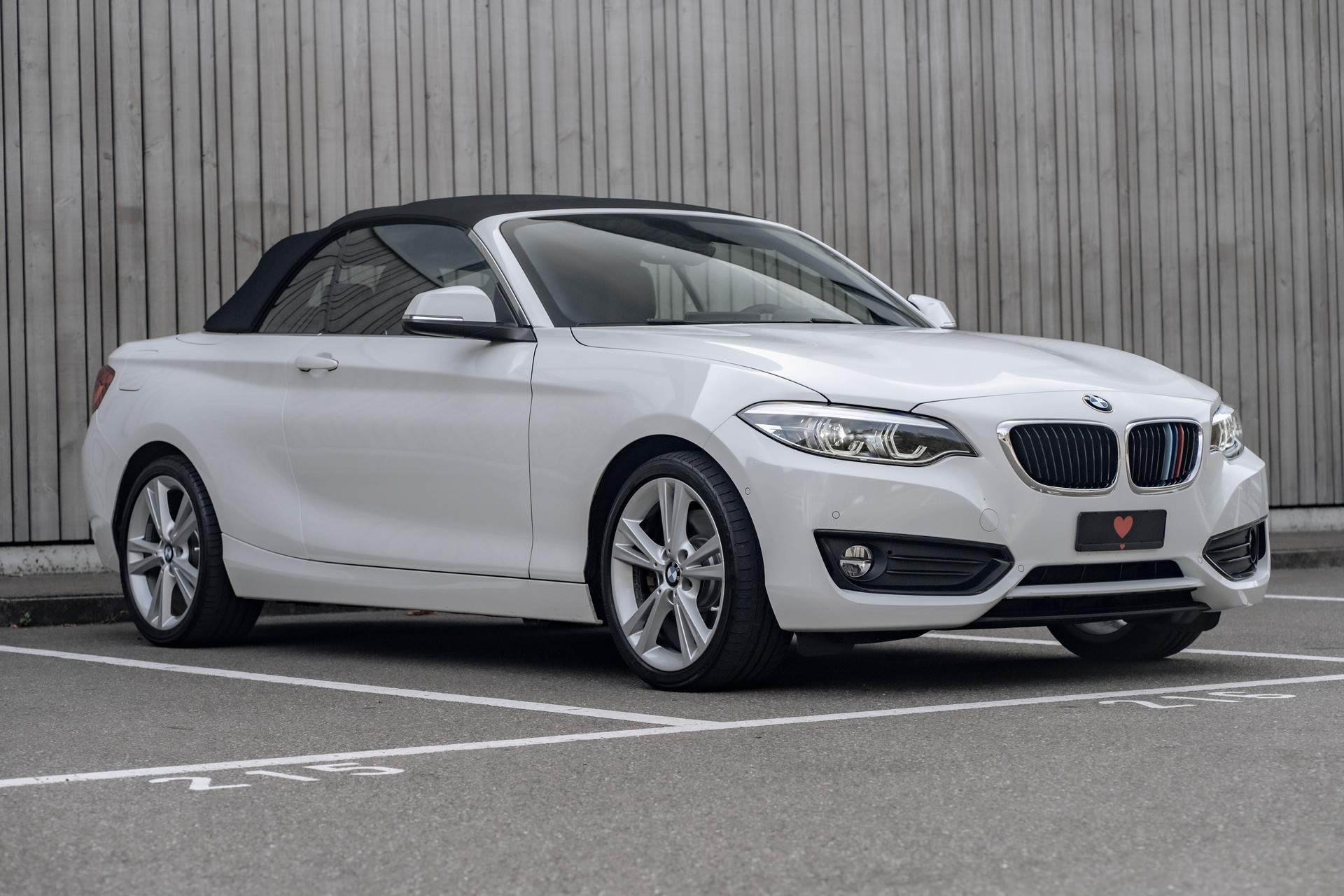 BMW 230i Steptronic * FRISCH AB MFK * TRAUMHAFTER ZUSTAND * TOP GEPFLEGTES FAHRZEUG *-image-3