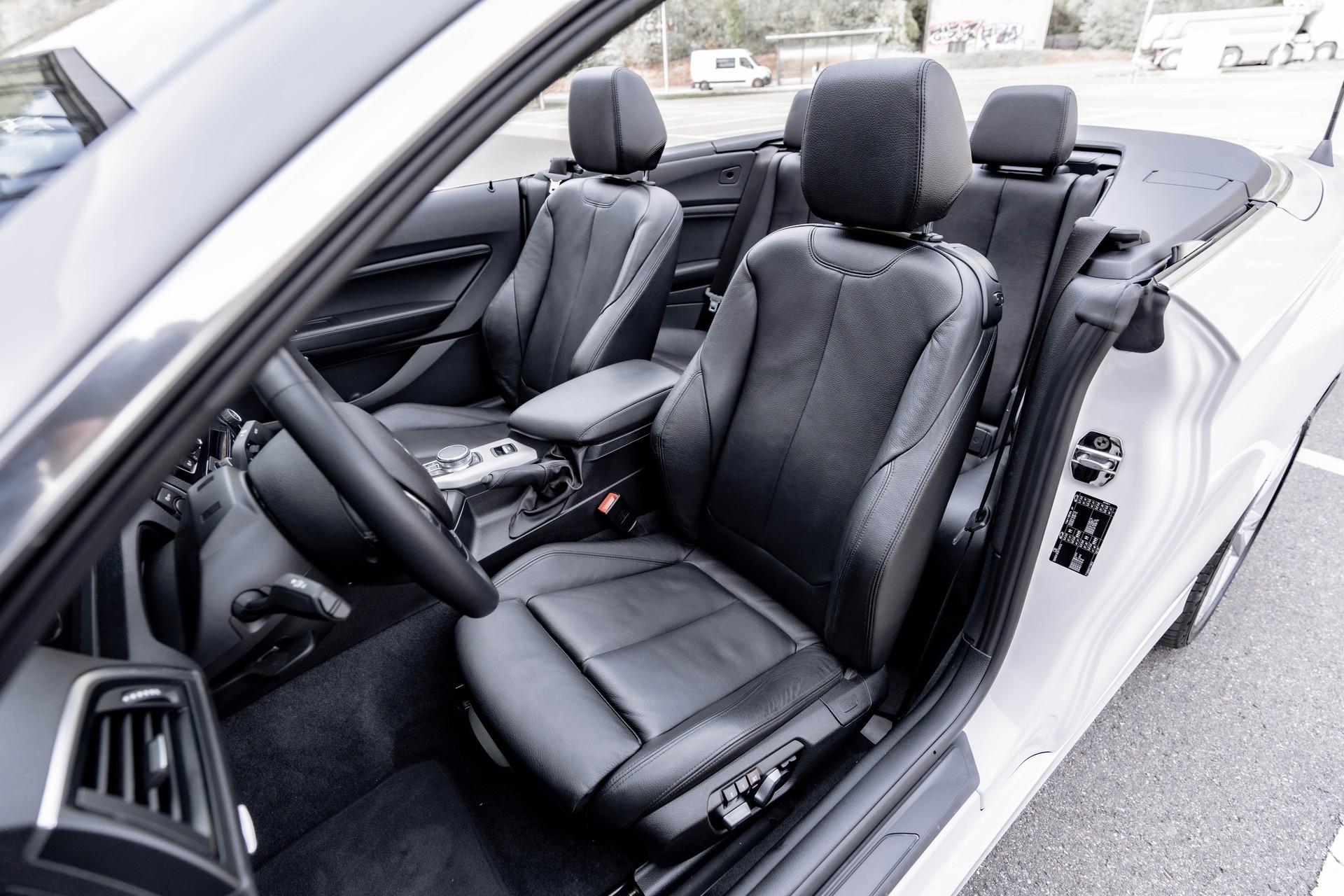 BMW 230i Steptronic * FRISCH AB MFK * TRAUMHAFTER ZUSTAND * TOP GEPFLEGTES FAHRZEUG *-image-15