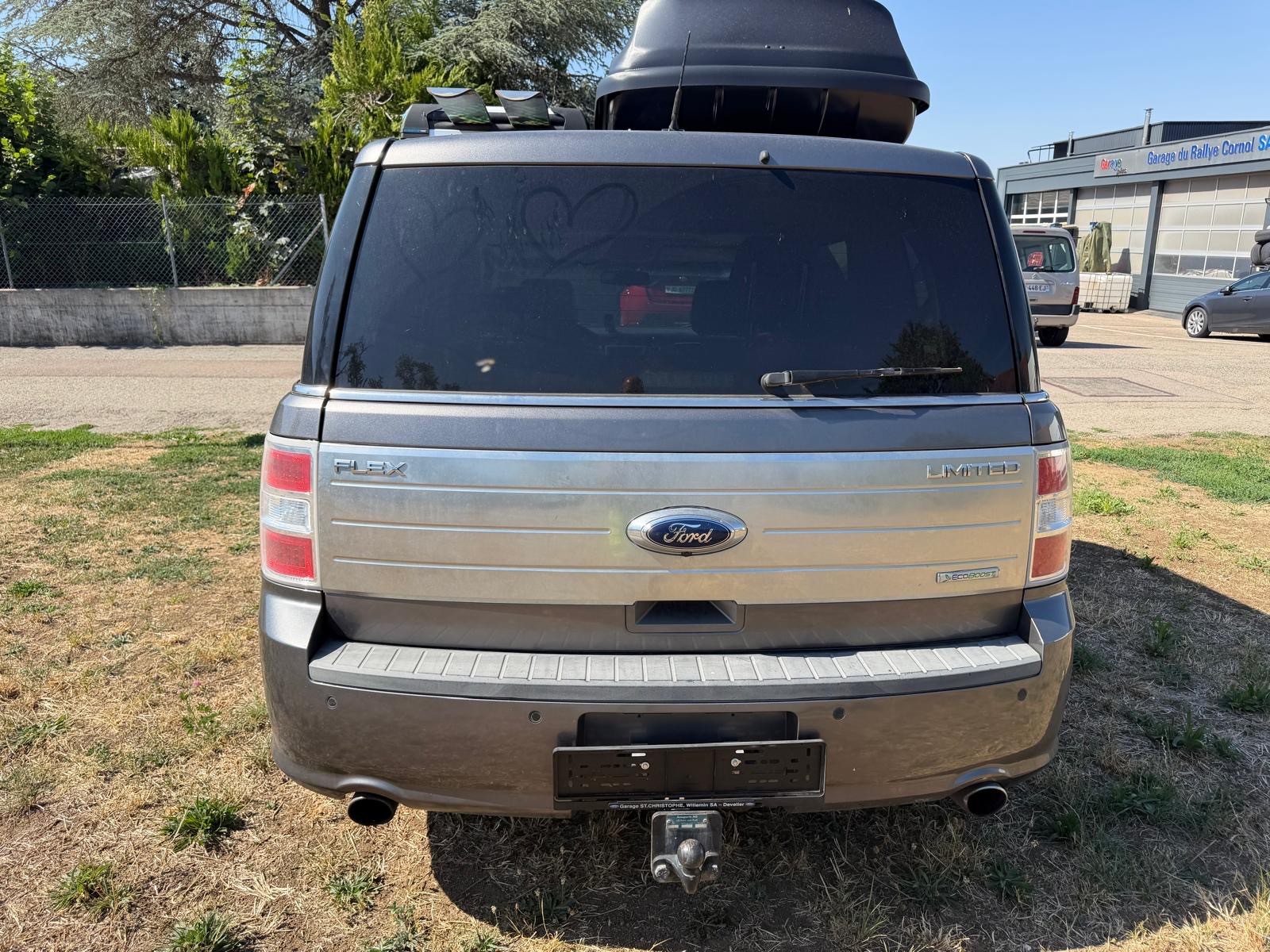 FORD FLEX-image-5