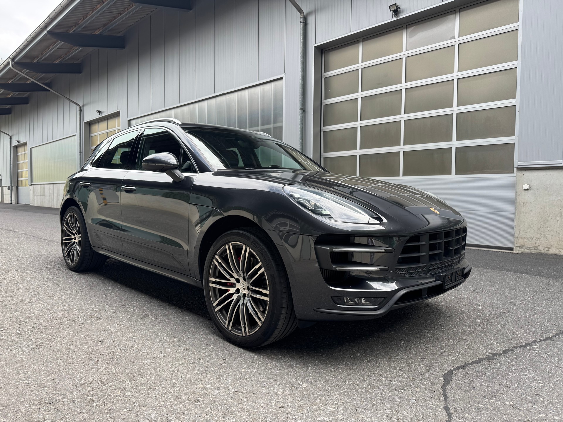 PORSCHE 3.6 V6 Turbo-image-0