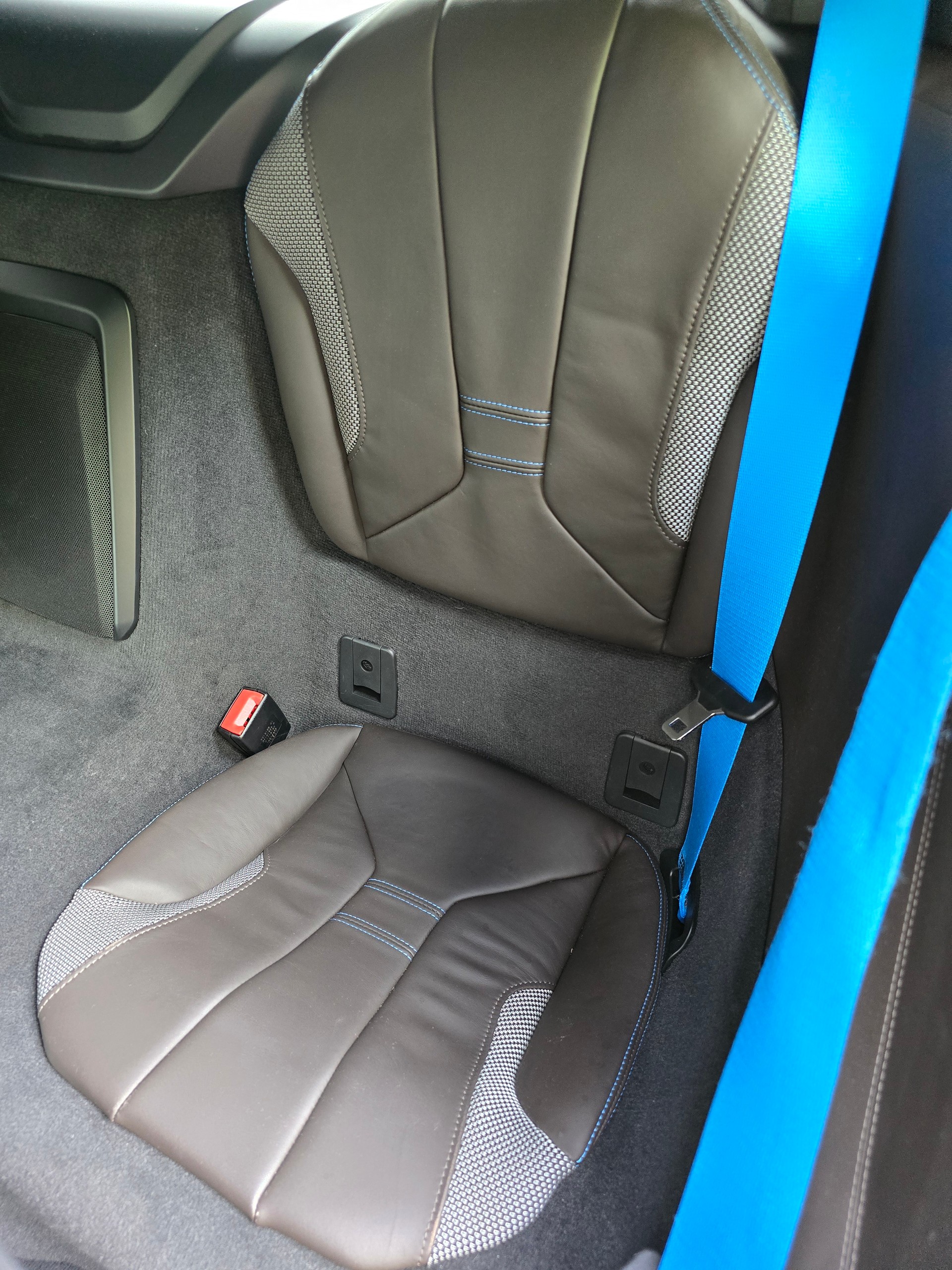 BMW i8 Coupé-image-11