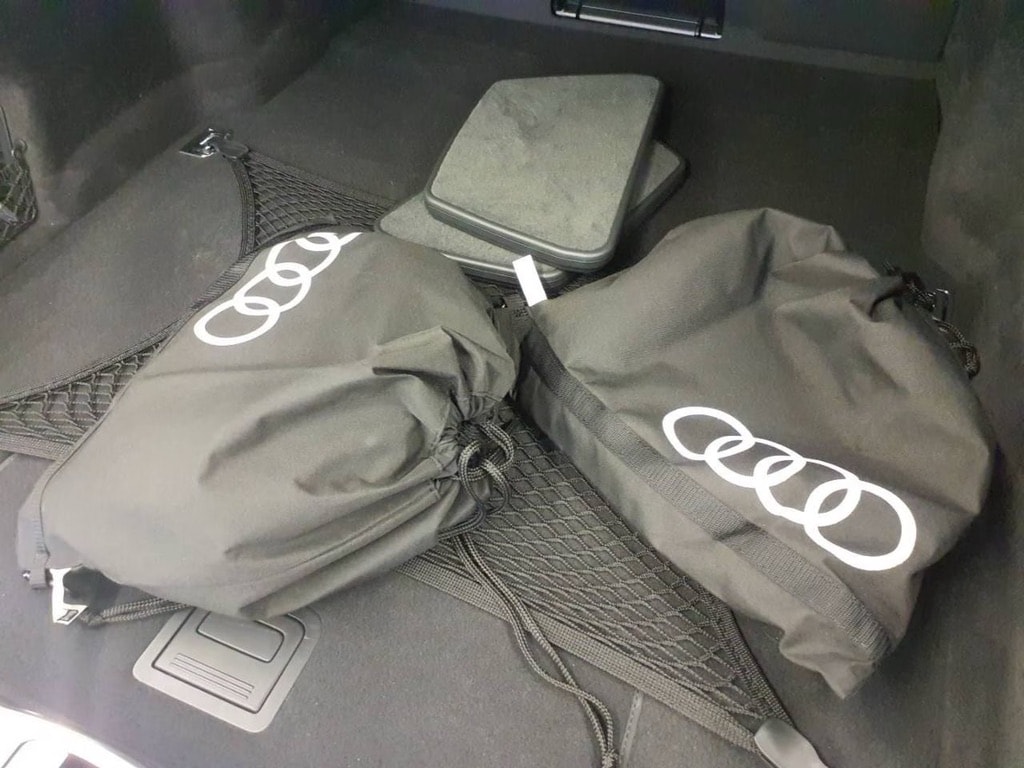 AUDI A8 60 L TFSI e quattro*Volllederpaket Audi design selection,Np.214'290.-*-image-12