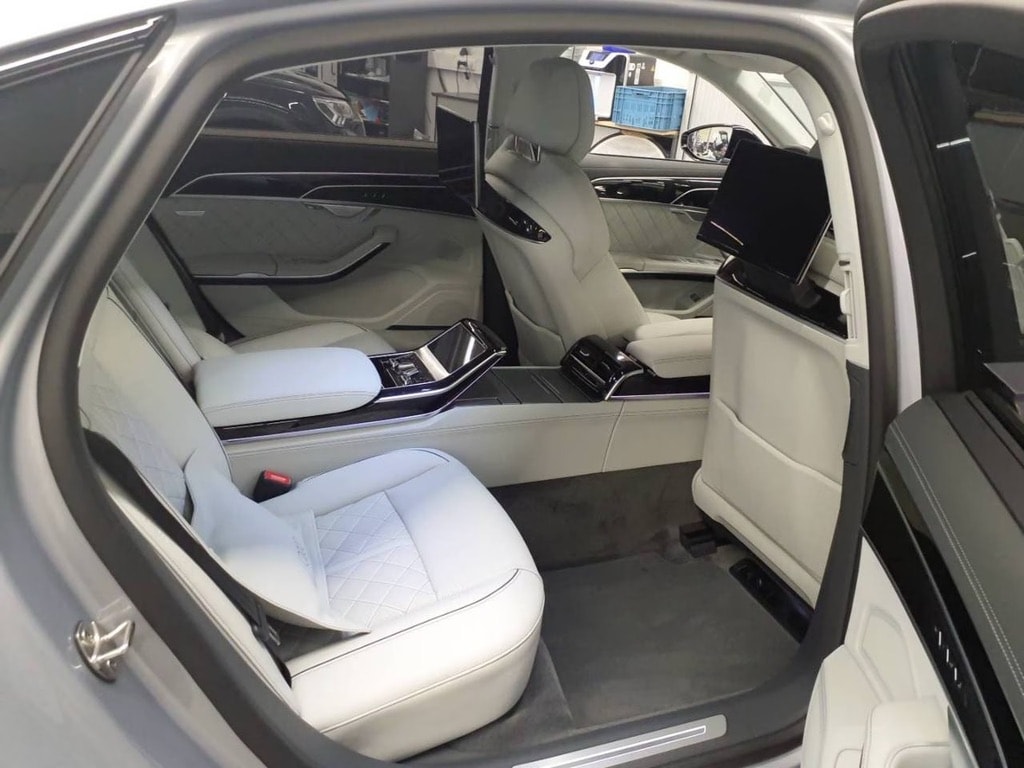 AUDI A8 60 L TFSI e quattro*Volllederpaket Audi design selection,Np.214'290.-*-image-4