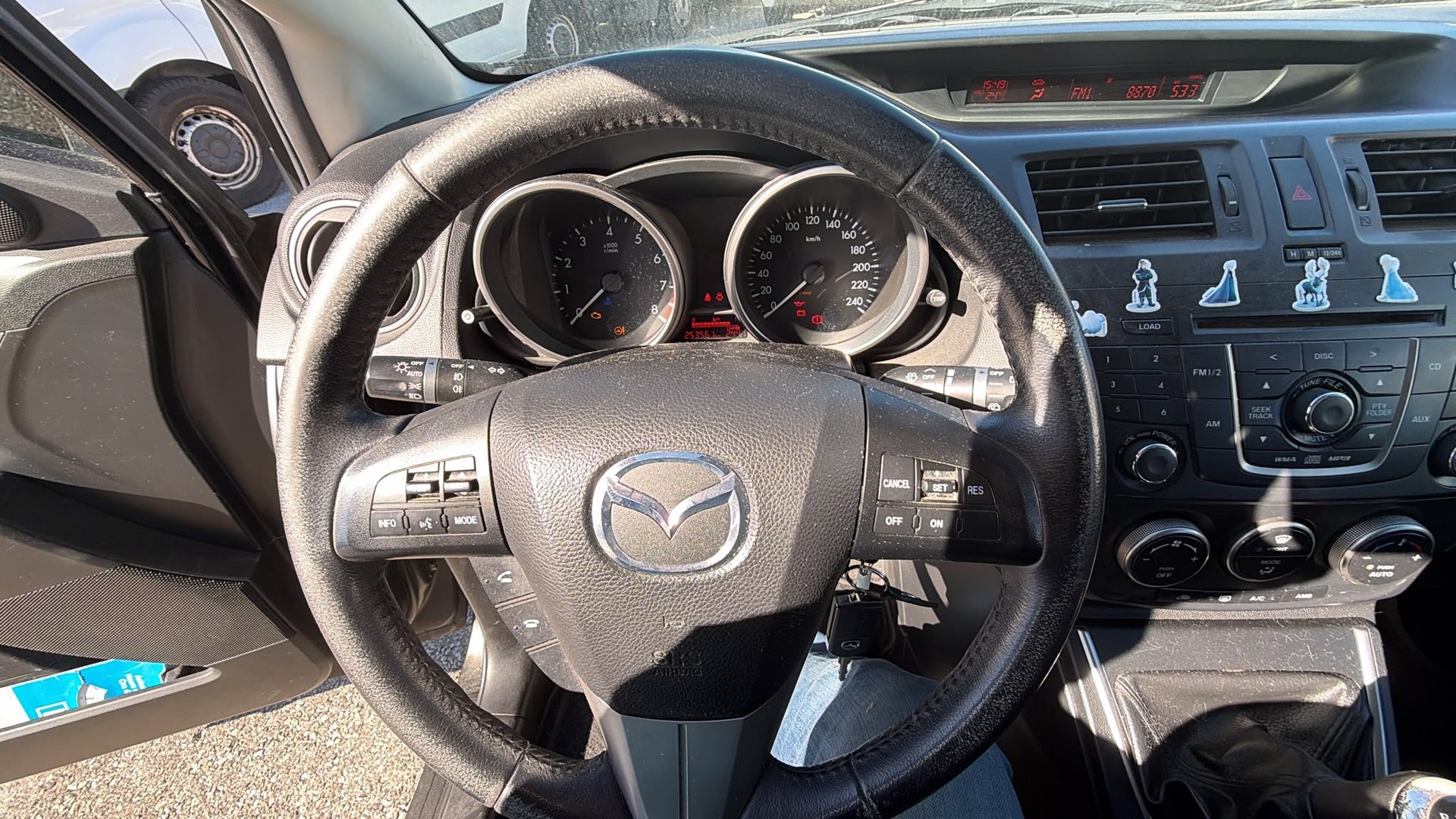 MAZDA 5 2.0 16V Exclusive-image-15