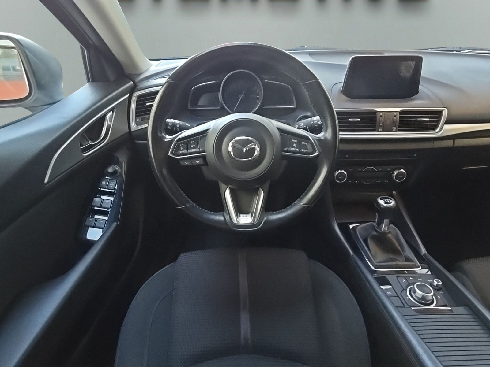 MAZDA 3 SKYACTIV-G 100 Ambition Plus-image-10