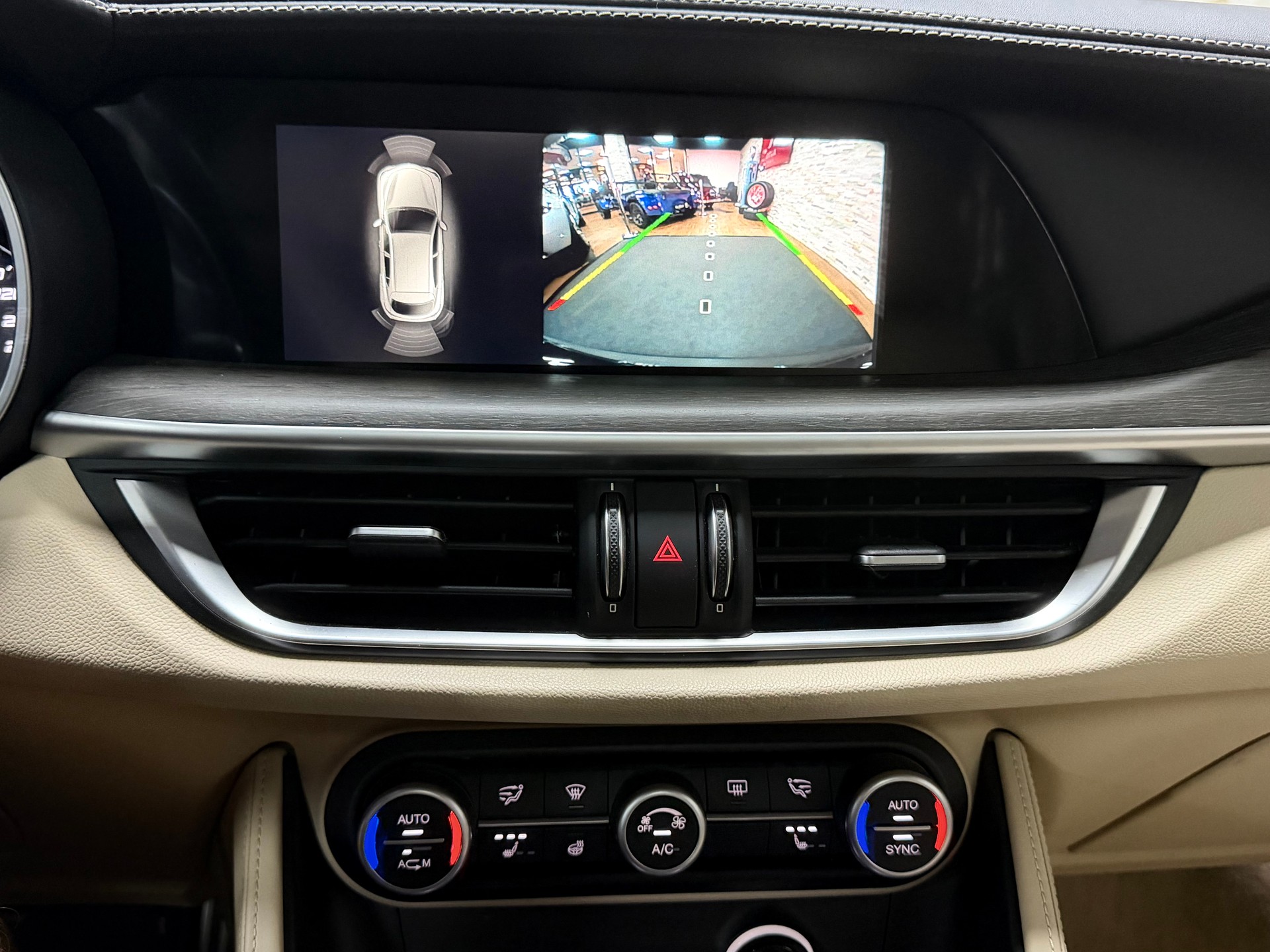 ALFA ROMEO Stelvio 2.0 Executive Q4 Automatic-image-20