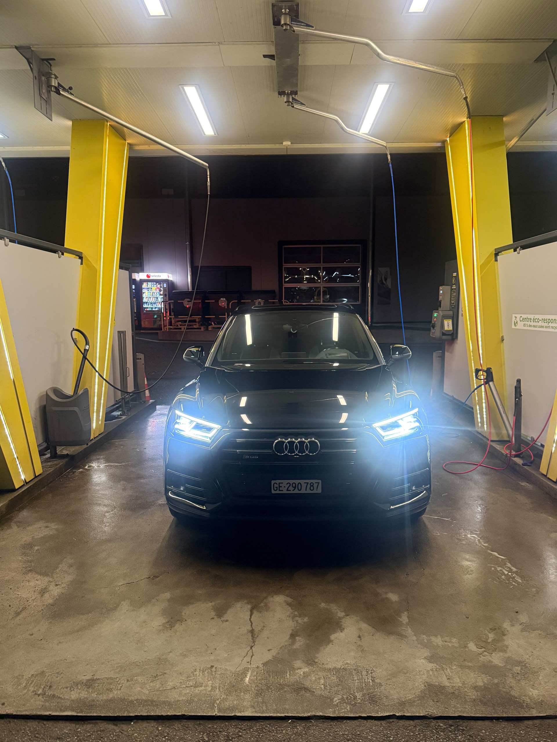 AUDI SQ5 3.0 TFSI quattro S-tronic-image-4