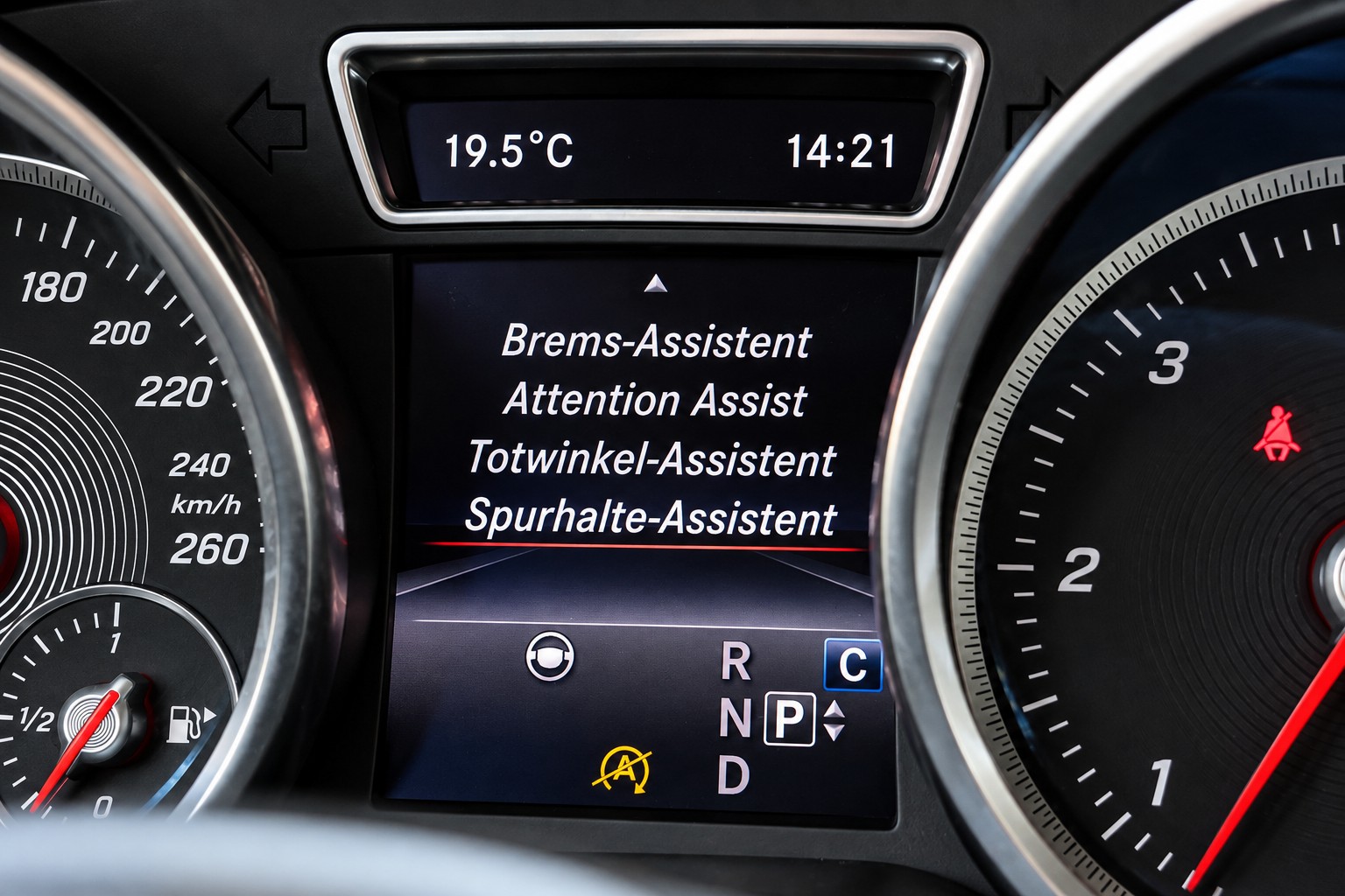 MERCEDES-BENZ GLE 350 d Executive 4Matic 9G-Tronic (CH) + 3.5T AHK-image-26