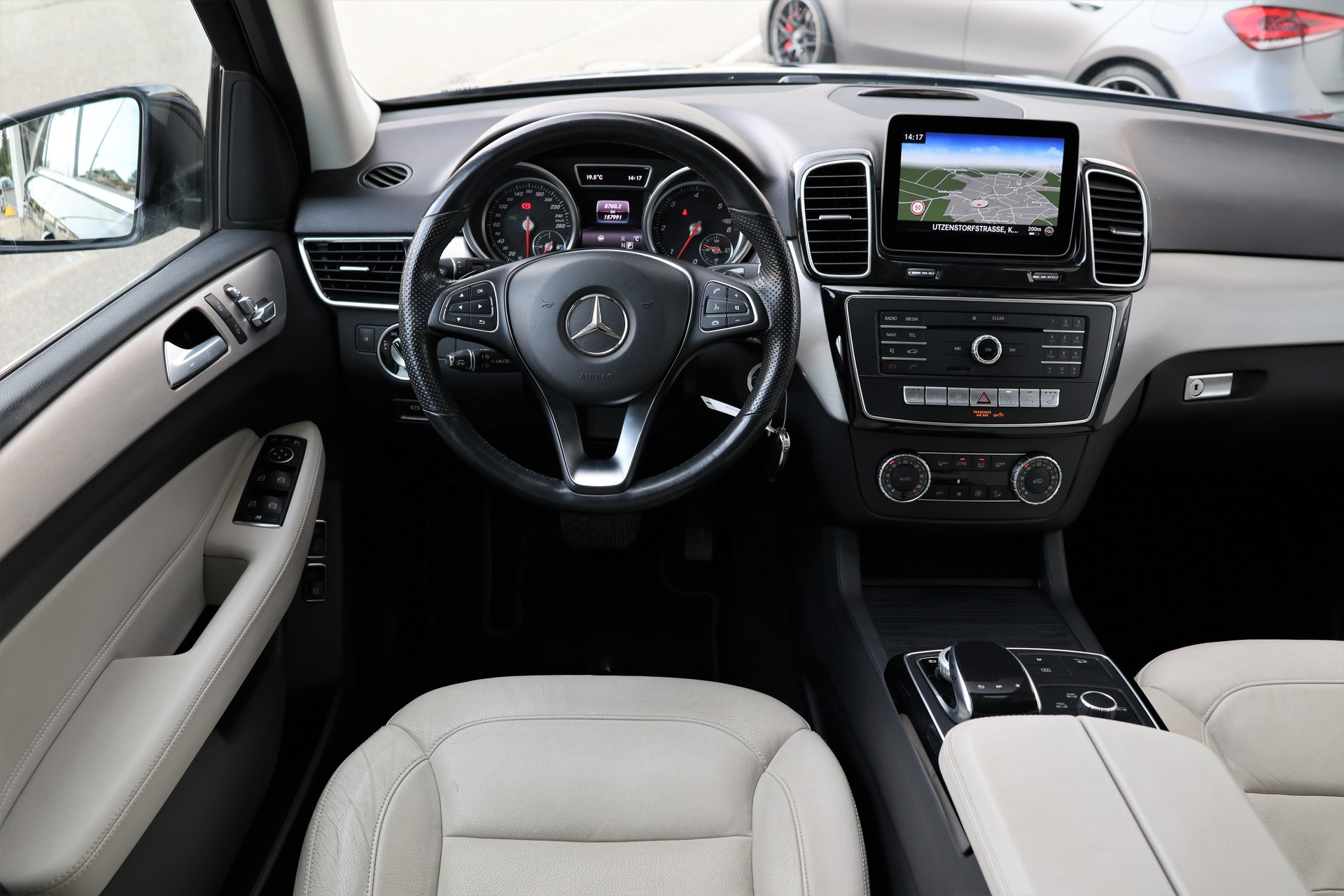 MERCEDES-BENZ GLE 350 d Executive 4Matic 9G-Tronic (CH) + 3.5T AHK-image-15
