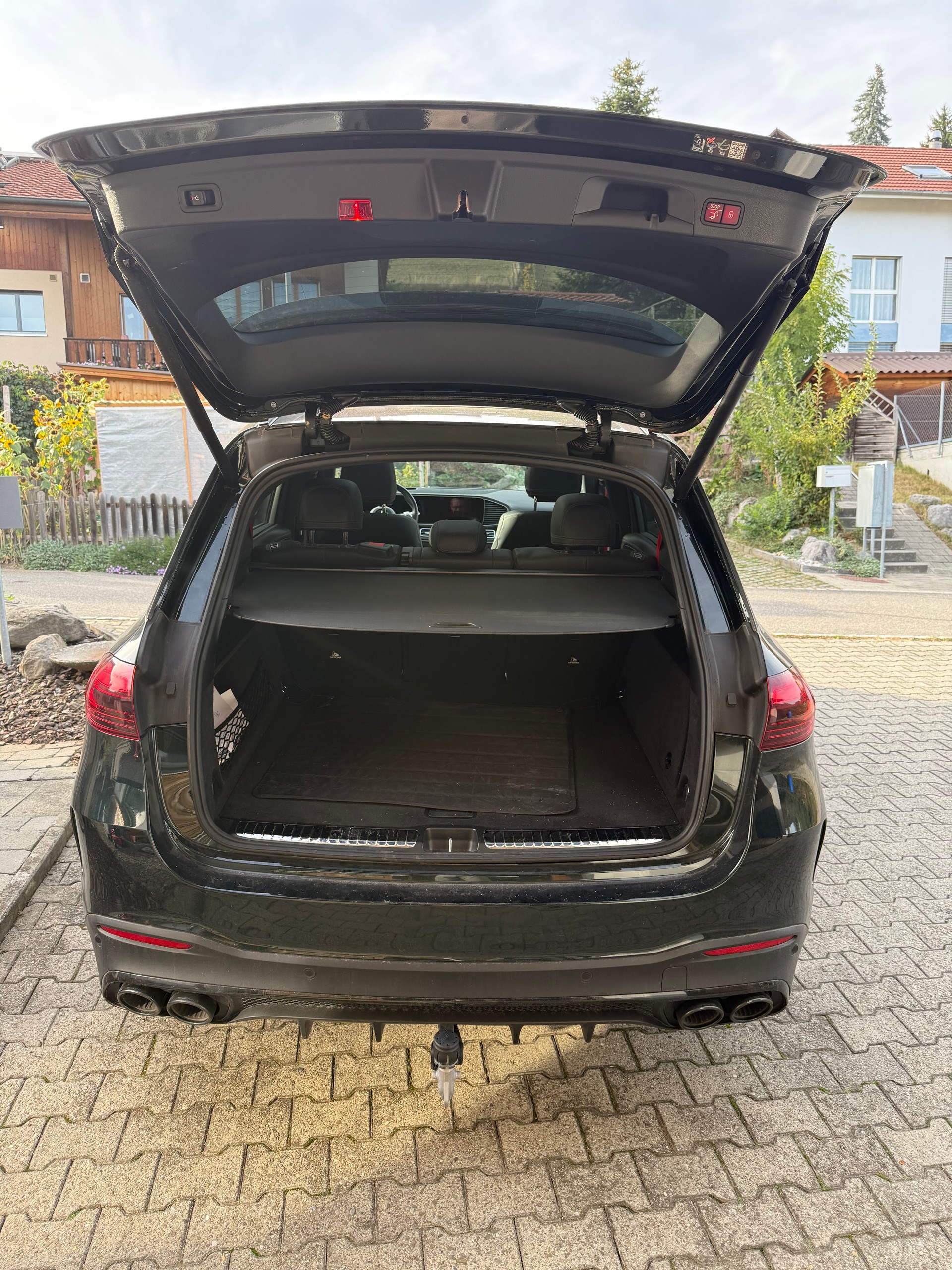 MERCEDES-BENZ GLE 53 Hybrid AMG 4matic+-image-3