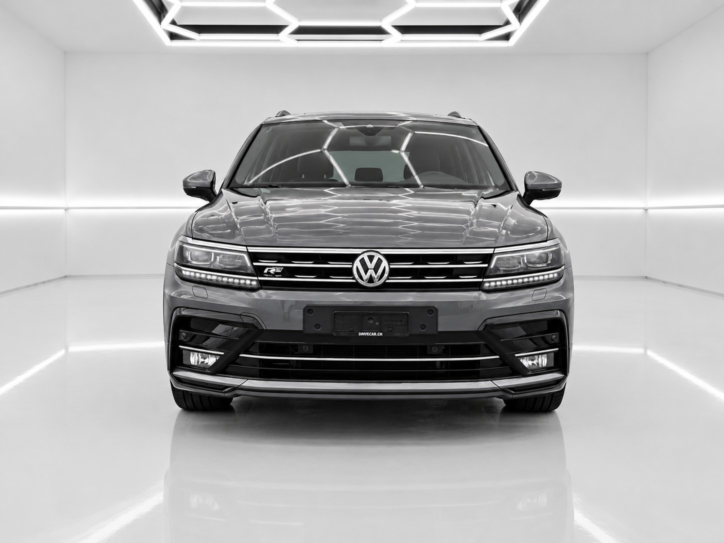 VW Tiguan 2.0 TDI SCR Highline 4Motion DSG-showroom-element-2