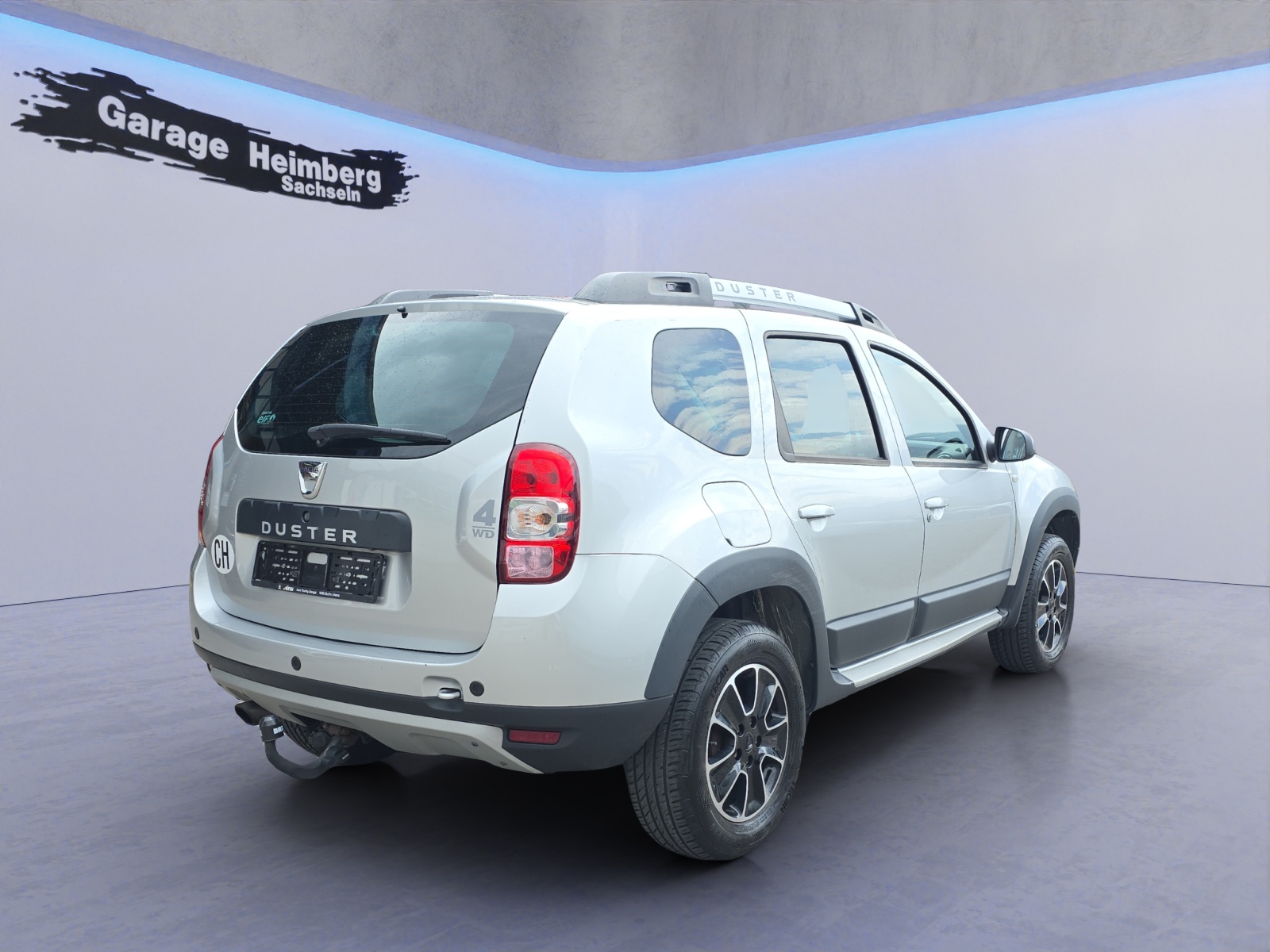 DACIA Duster 1.2 Benzin 4X4 manuell / ab MFK-image-4