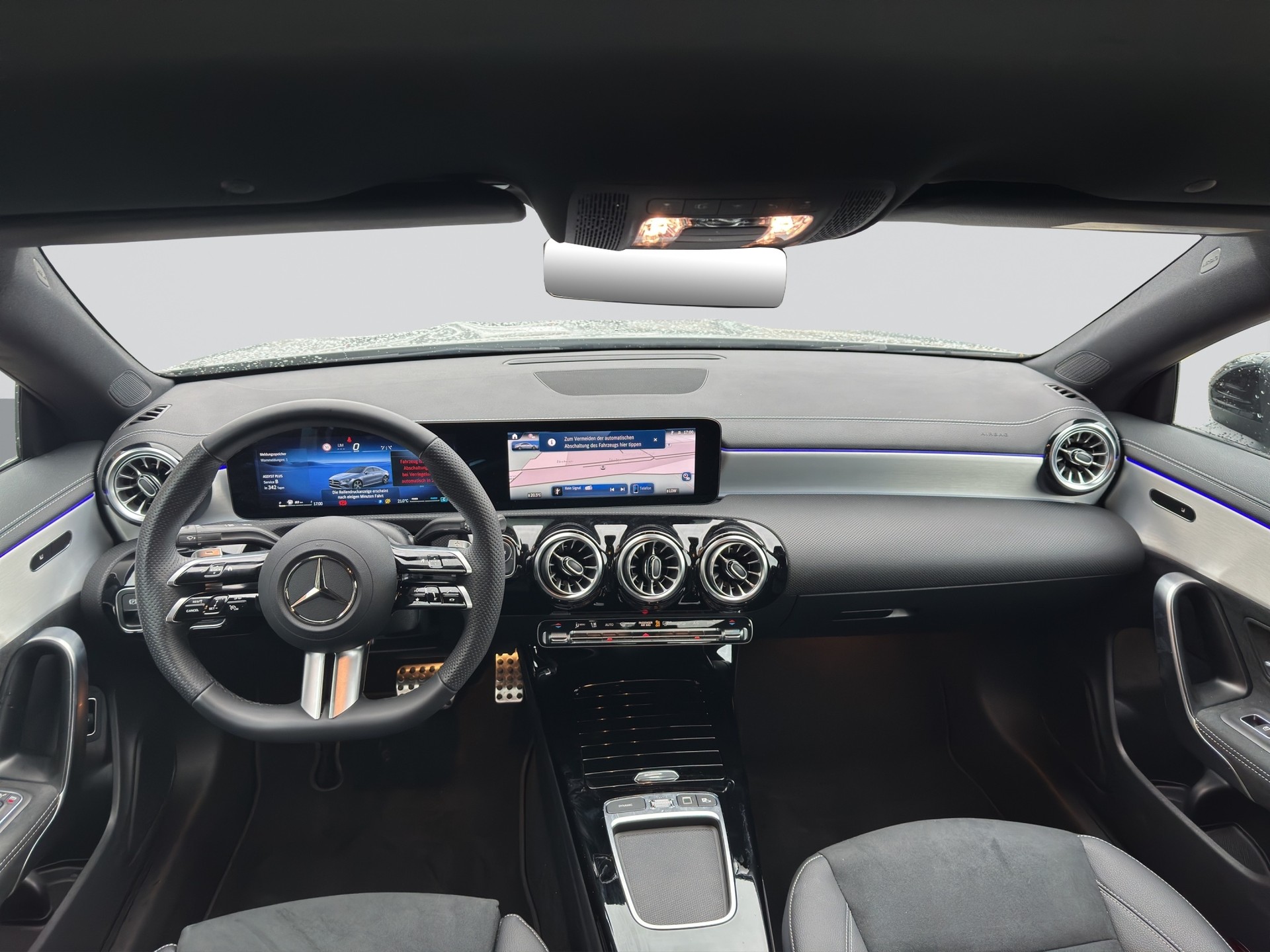 MERCEDES-BENZ CLA 200 7G-DCT AMG Edition Night-image-13