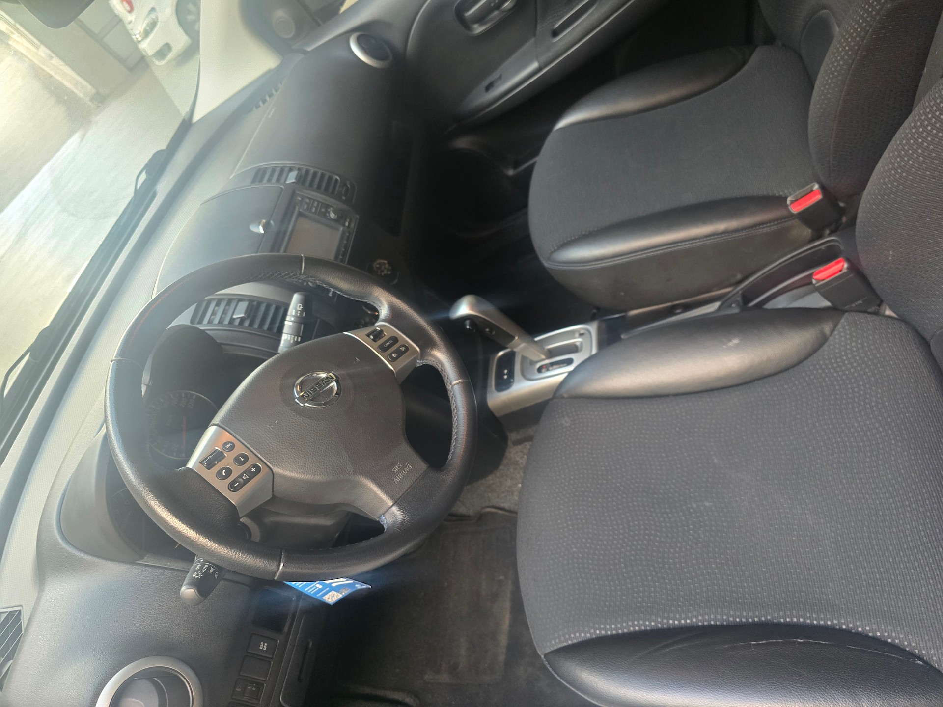 PEUGEOT 3008 1.6 16V T Allure Tiptronic-image-4