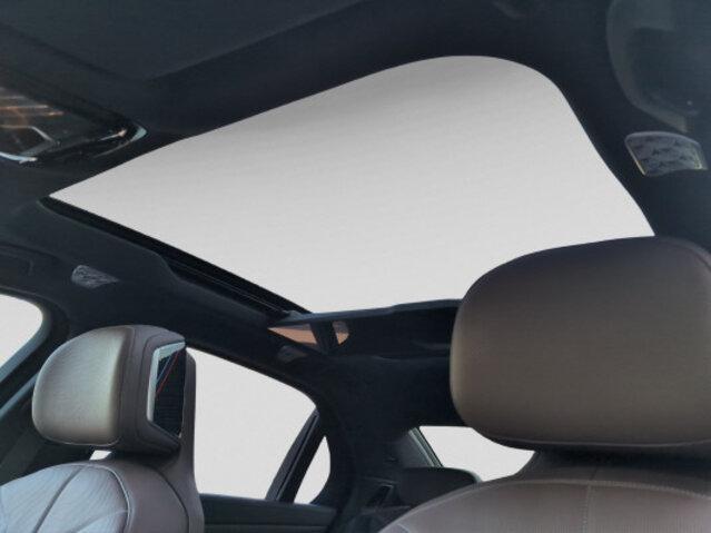 BMW i7 xDrive60-image-8