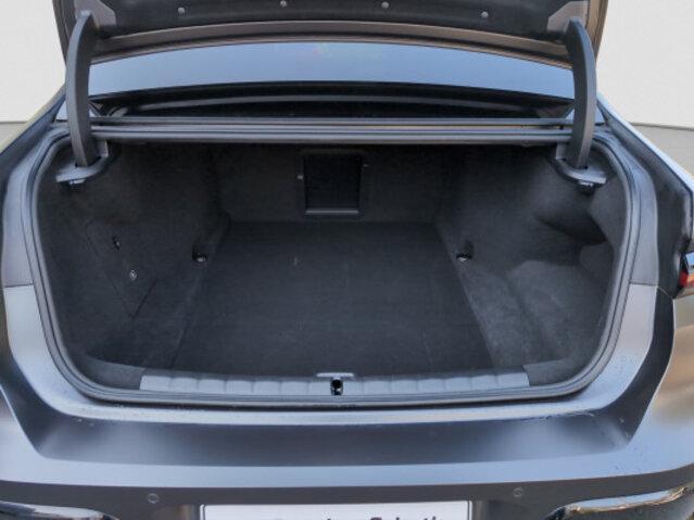 BMW i7 xDrive60-image-11