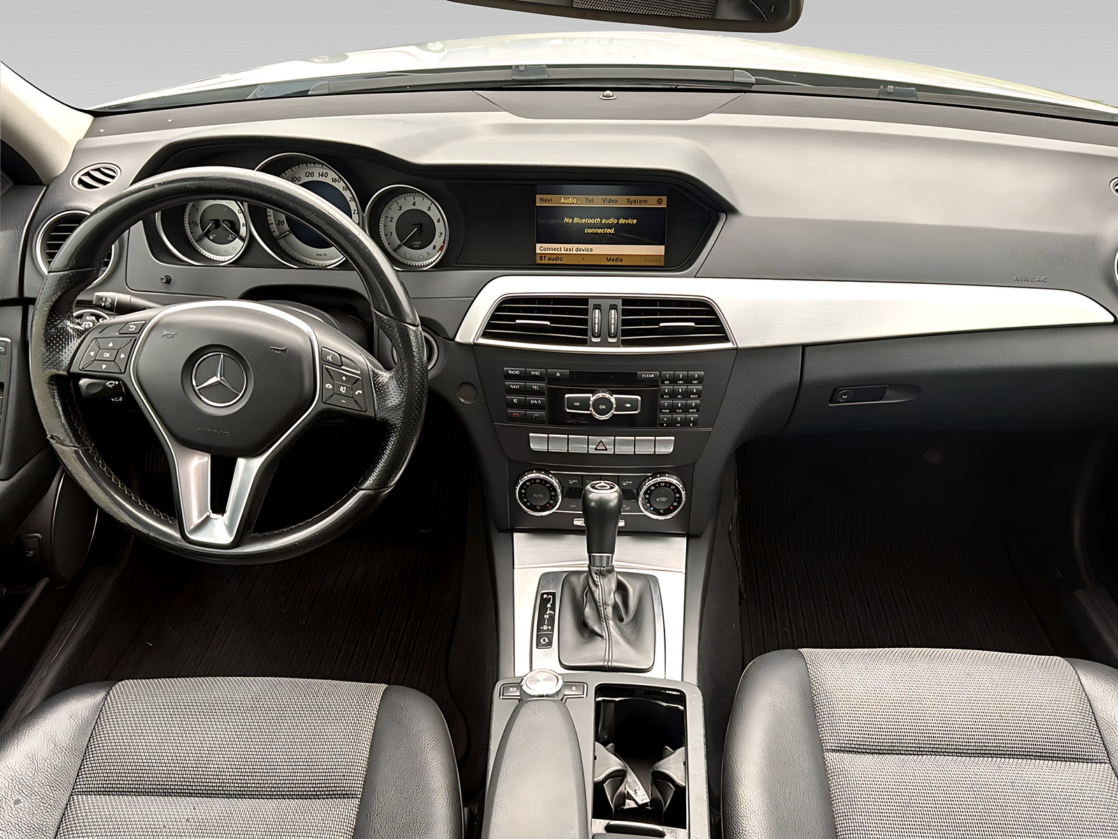MERCEDES-BENZ C 180 BlueEfficiency Avantgarde 7G-Tronic-image-11