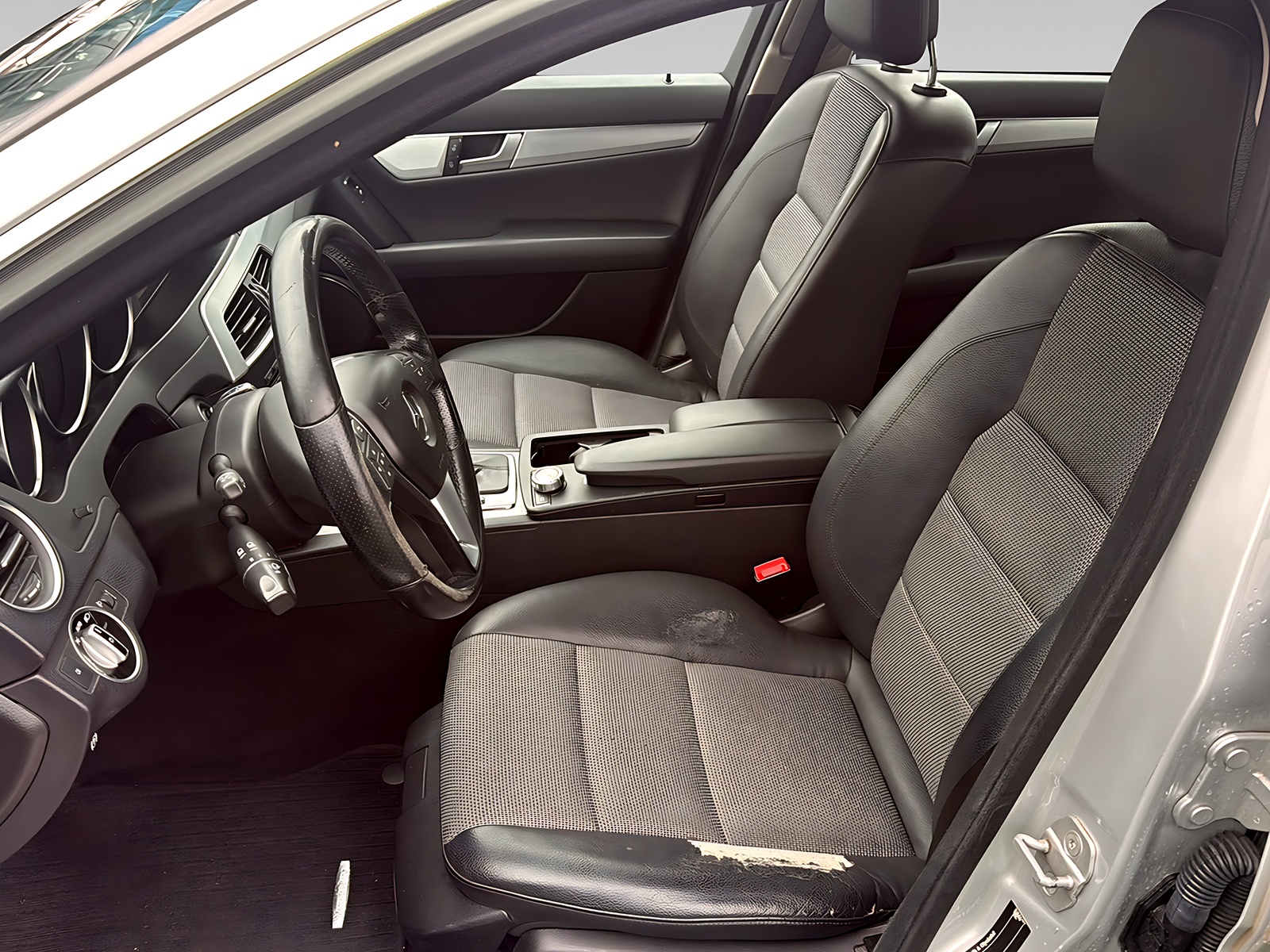 MERCEDES-BENZ C 180 BlueEfficiency Avantgarde 7G-Tronic-image-10