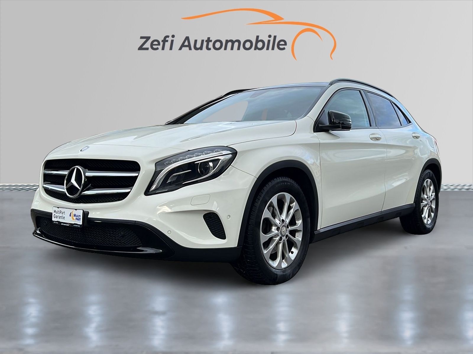 MERCEDES-BENZ GLA 200 Style 7G-DCT-image-0