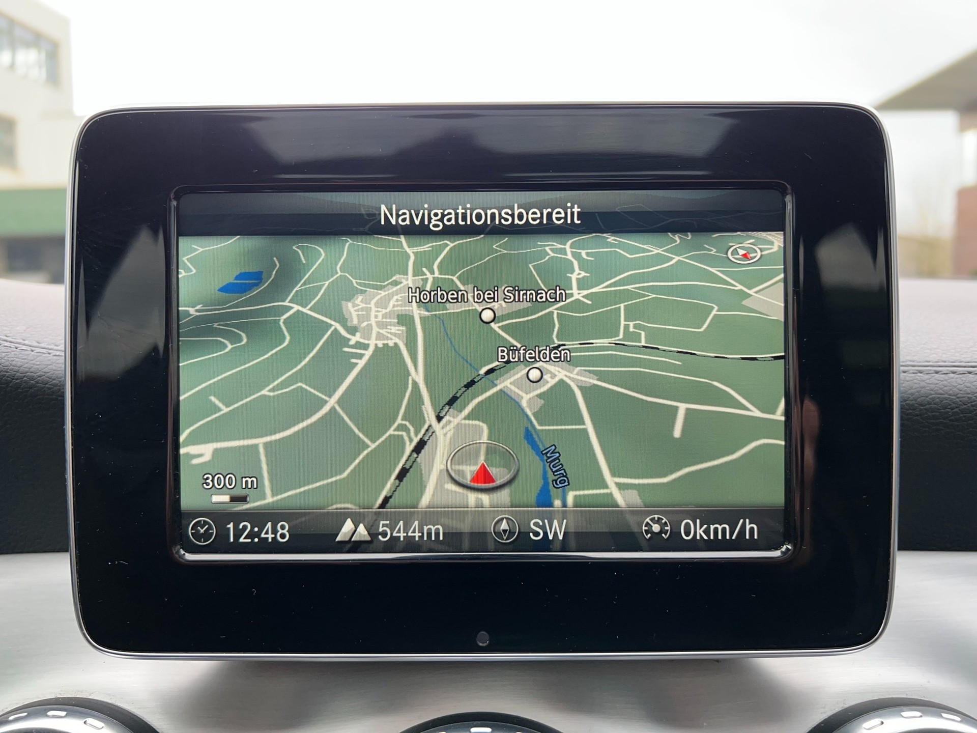 MERCEDES-BENZ GLA 200 Style 7G-DCT-image-6