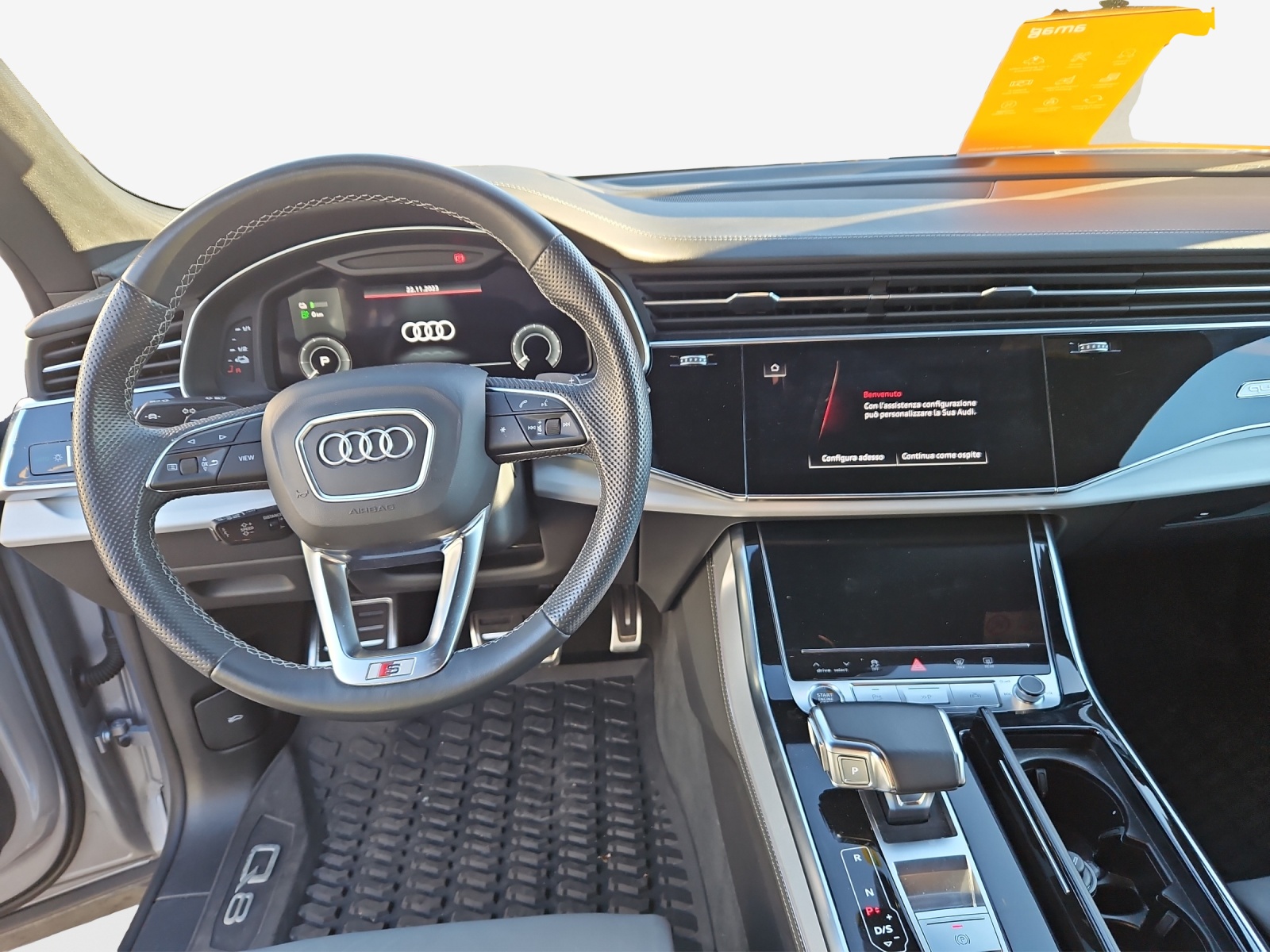 AUDI Q8 60 TFSI e quattro PHEV tiptronic-image-7