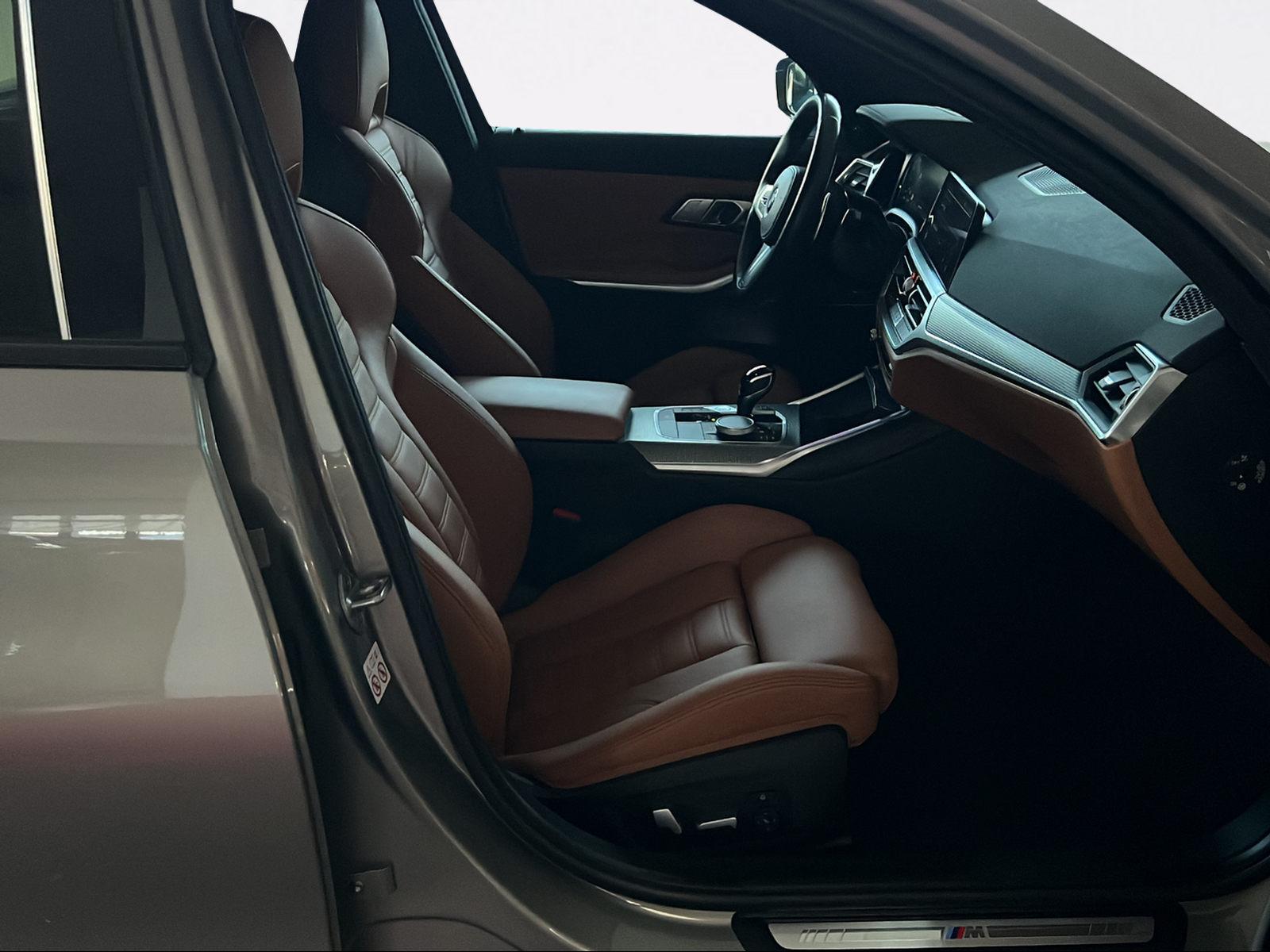 BMW M340i xDrive 48V Touring Steptronic-image-14