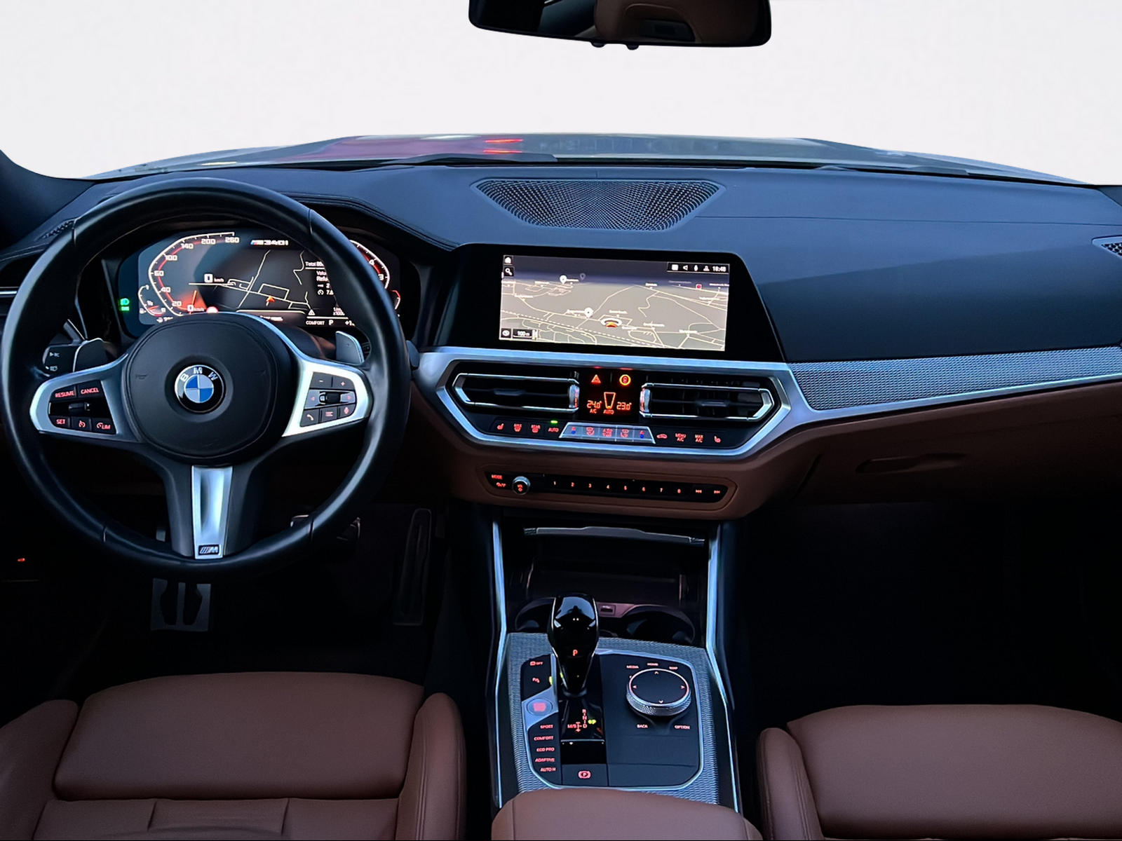 BMW M340i xDrive 48V Touring Steptronic-image-12