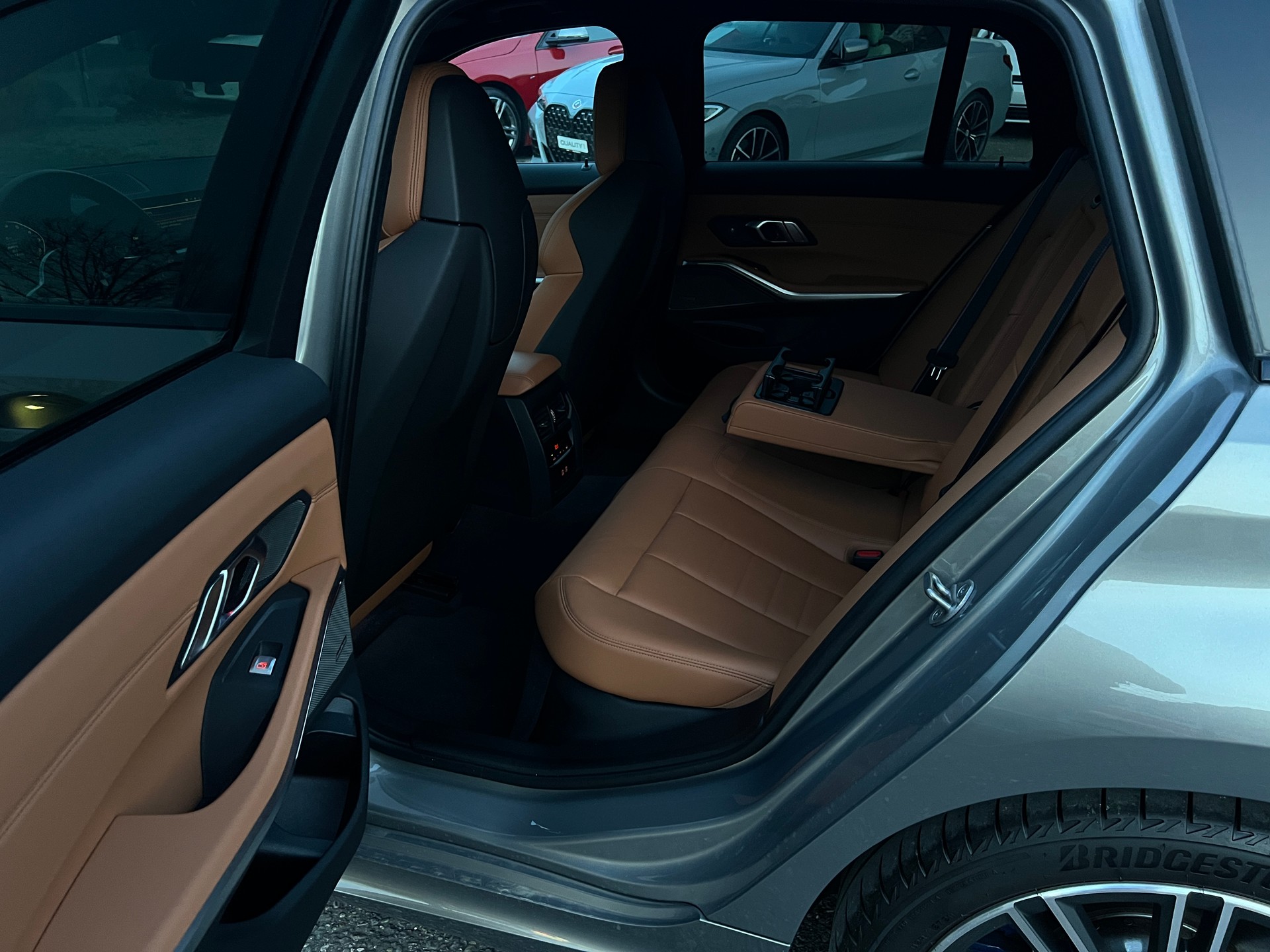 BMW M340i xDrive 48V Touring Steptronic-image-8