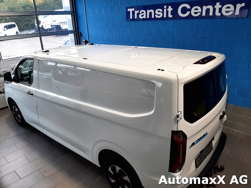 FORD E-Transit Custom Van 320 L2 Trend-image-2