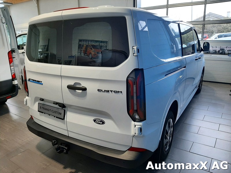 FORD E-Transit Custom Van 320 L2 Trend-image-5