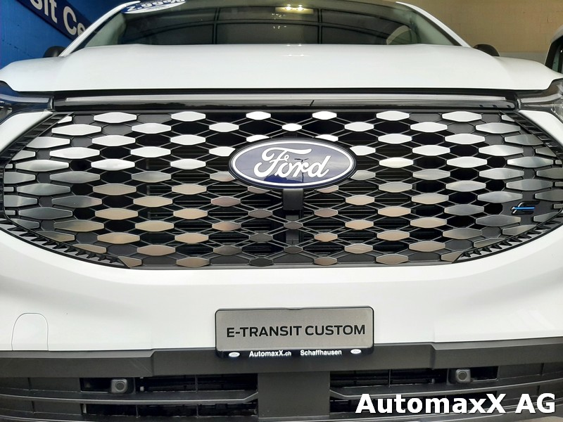 FORD E-Transit Custom Van 320 L2 Trend-image-6