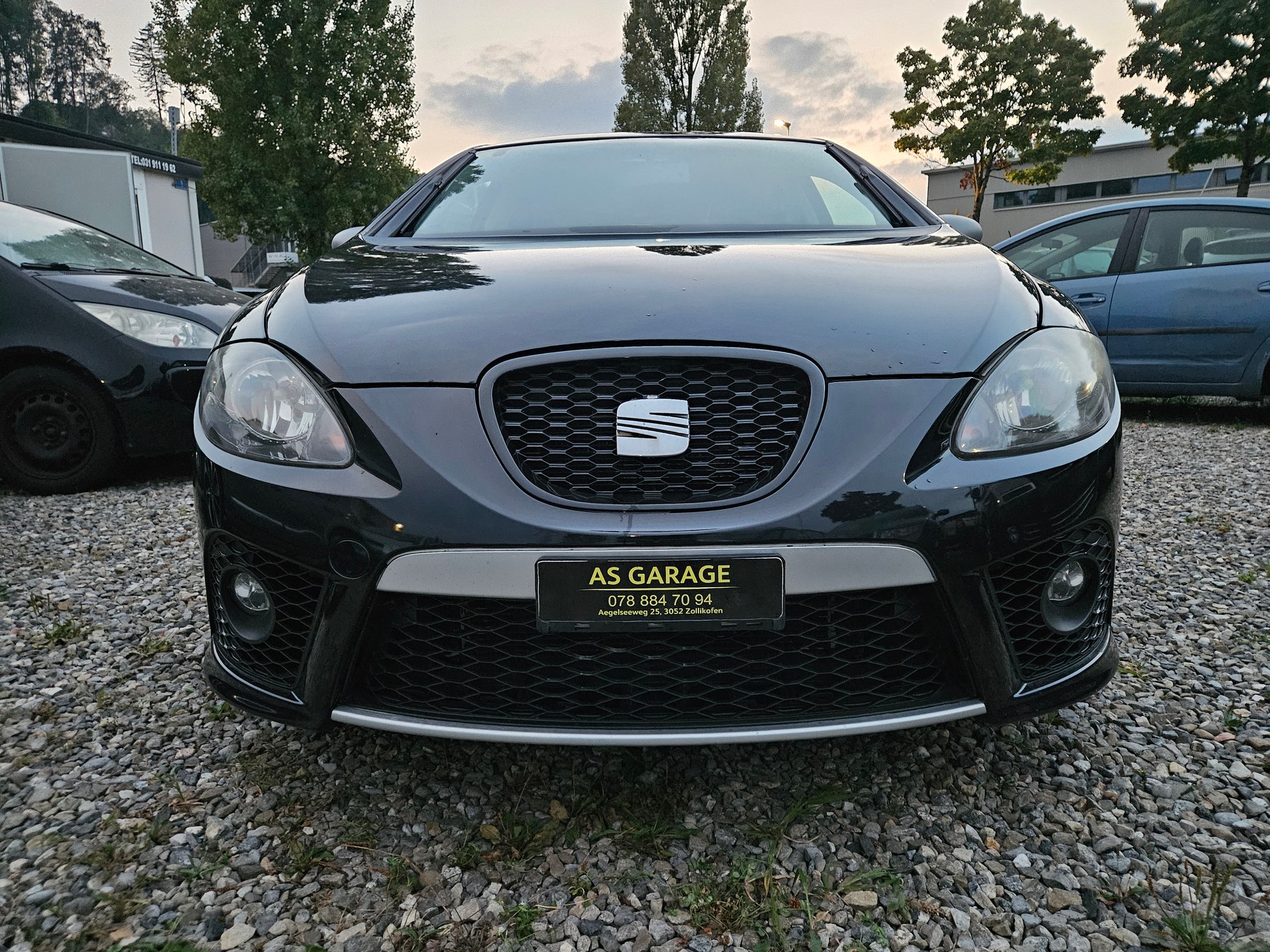 SEAT Leon 2.0 TSI FR-image-1