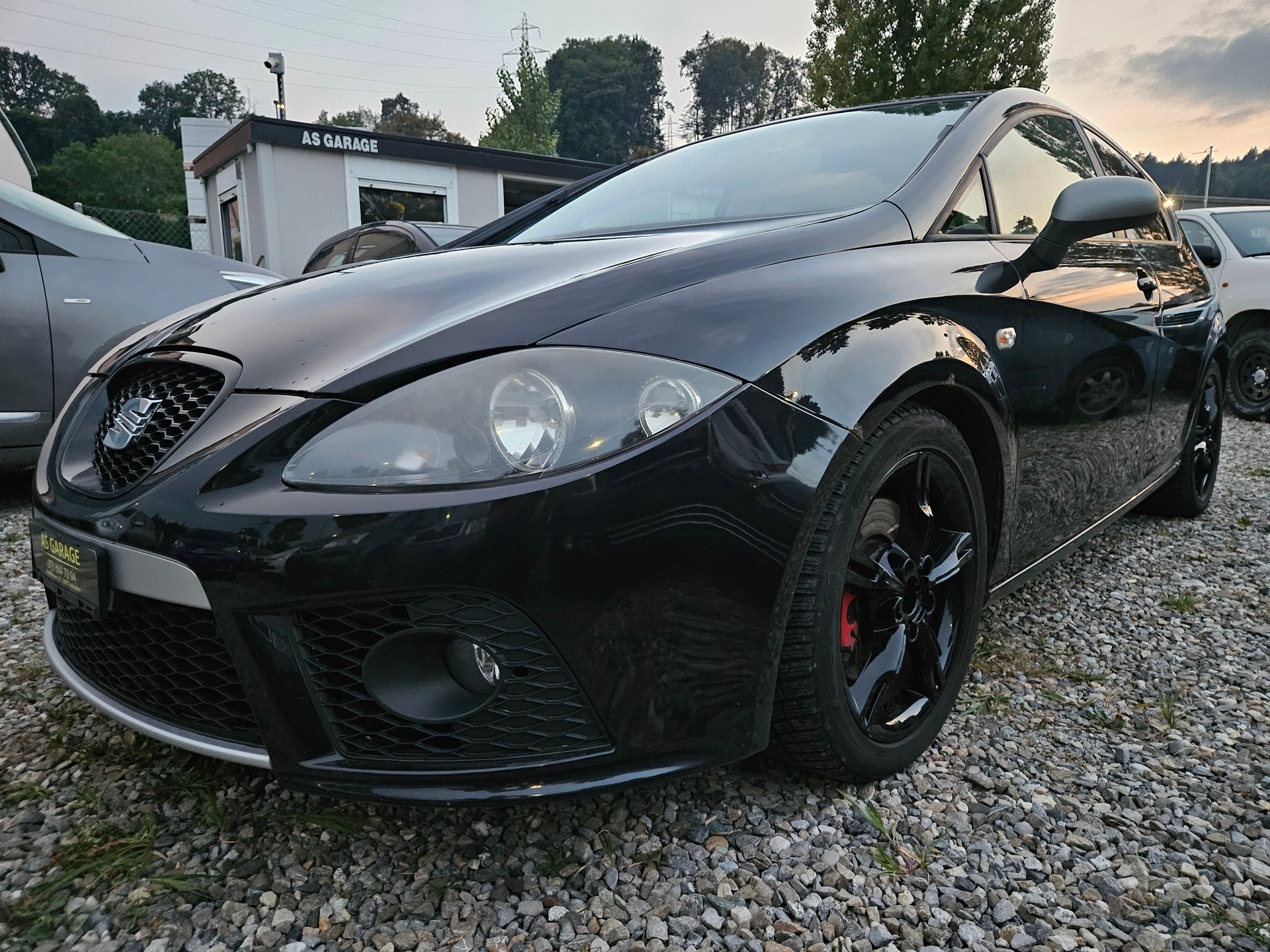 SEAT Leon 2.0 TSI FR-image-0