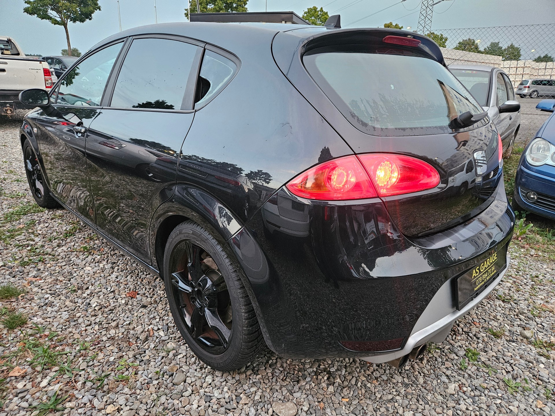 SEAT Leon 2.0 TSI FR-image-4