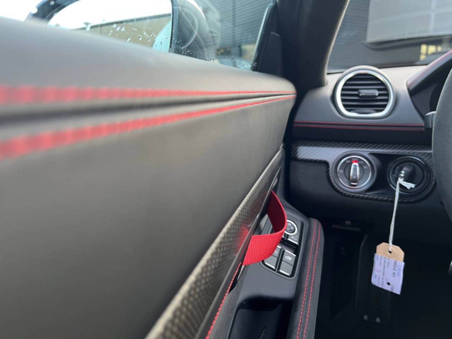 PORSCHE 718 Spyder RS-image-18