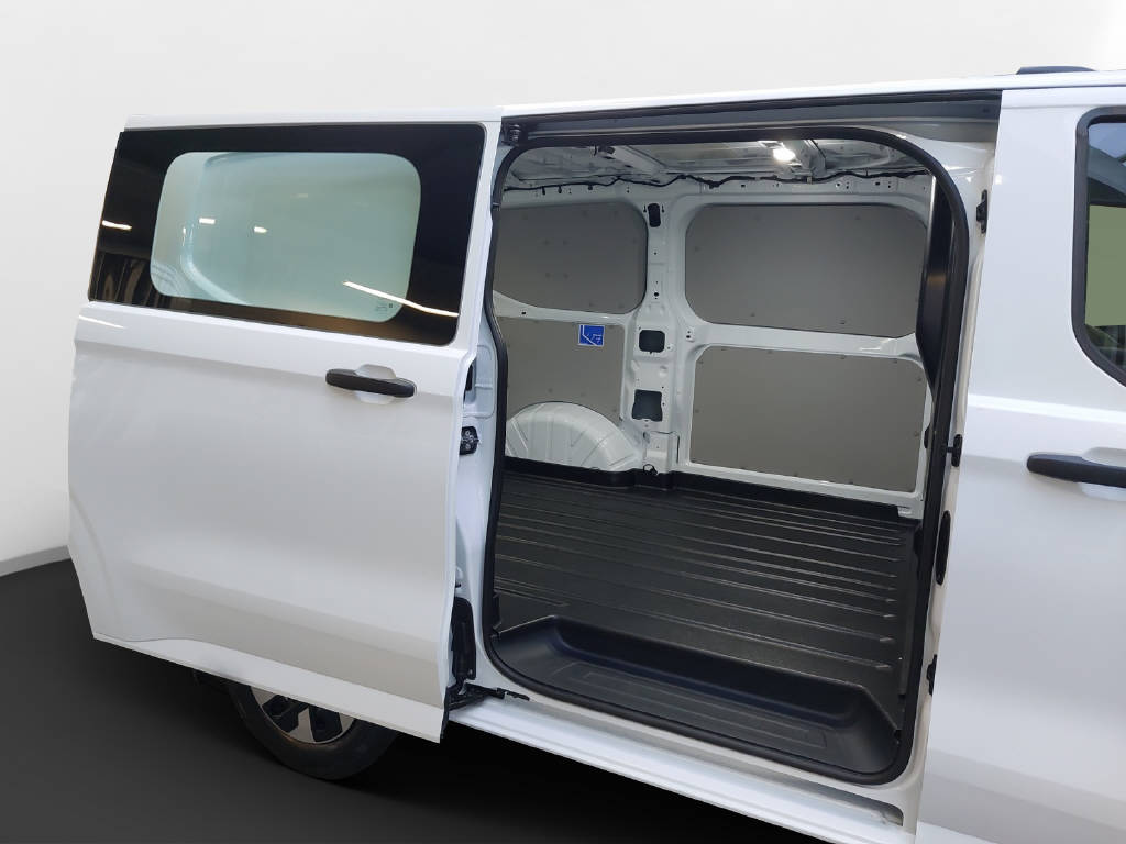 FORD Transit Custom Van 320 L1 2.5 Duratec 233 Trend PHEV-image-7