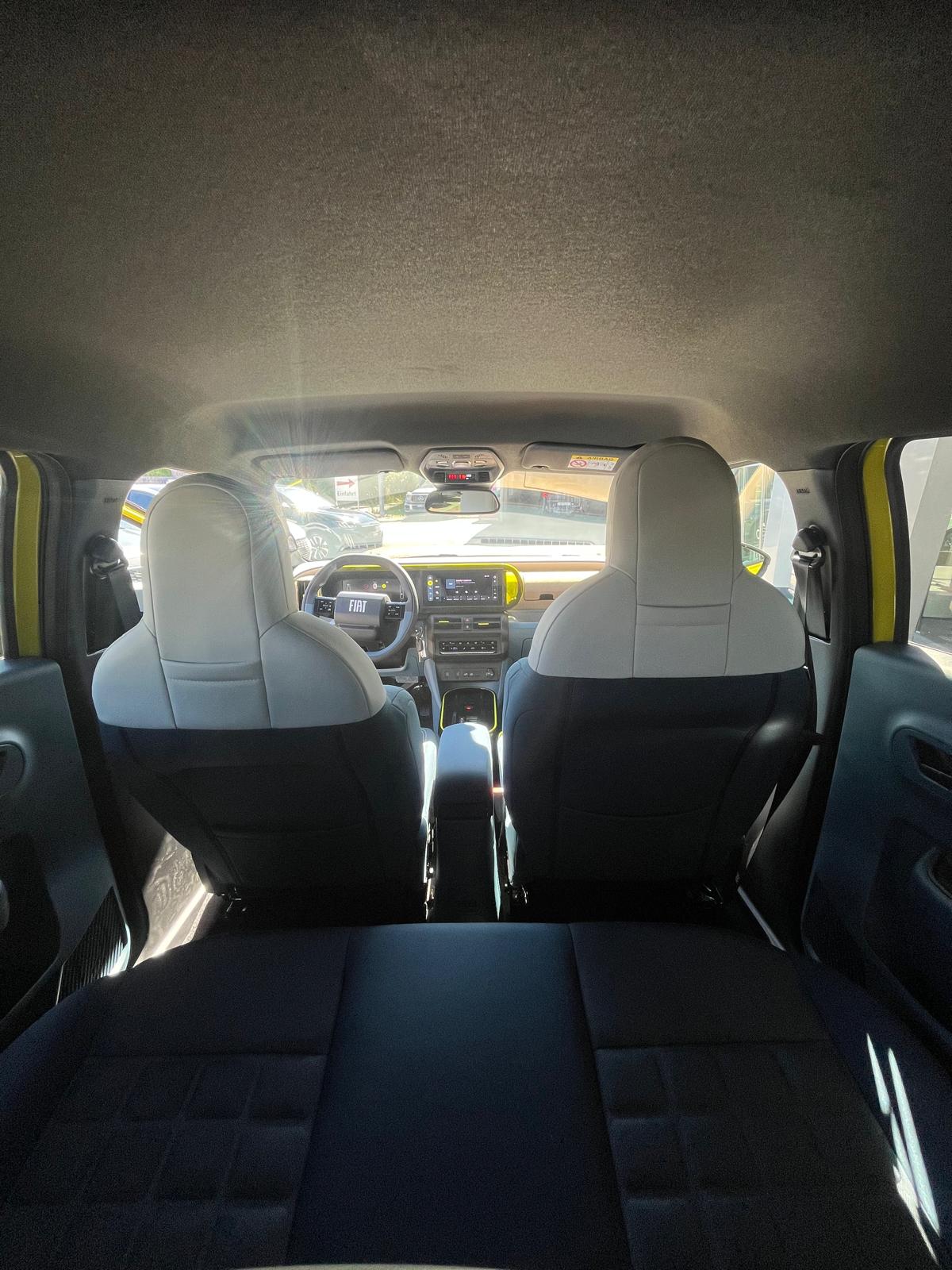 FIAT Grande Panda Elektro La Prima-image-16
