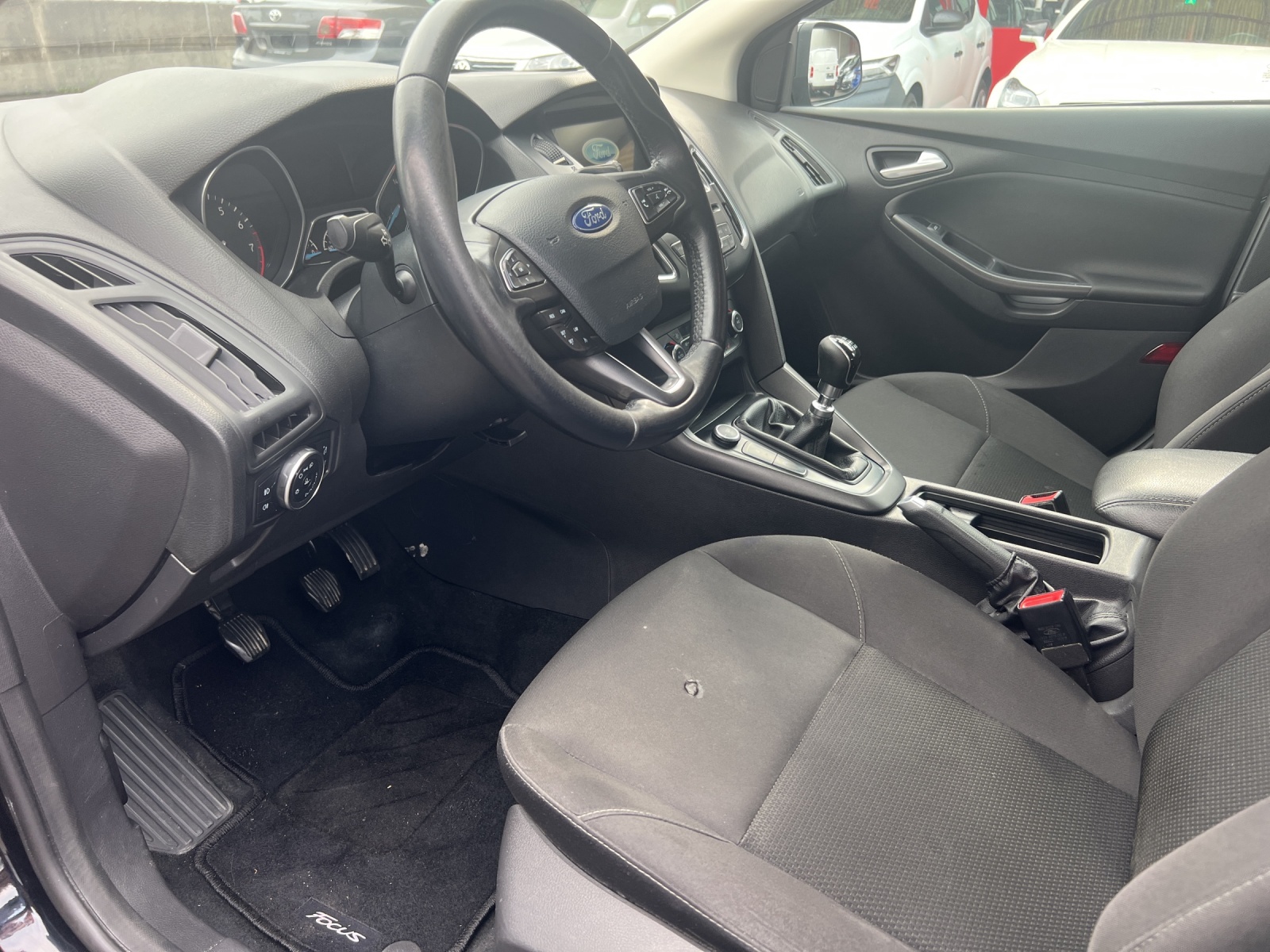 FORD Focus 1.0 SCTi Business-image-21
