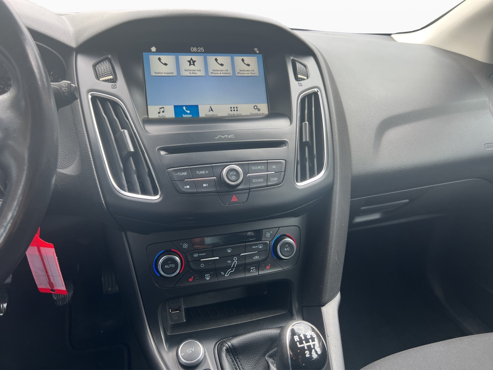 FORD Focus 1.0 SCTi Business-image-11