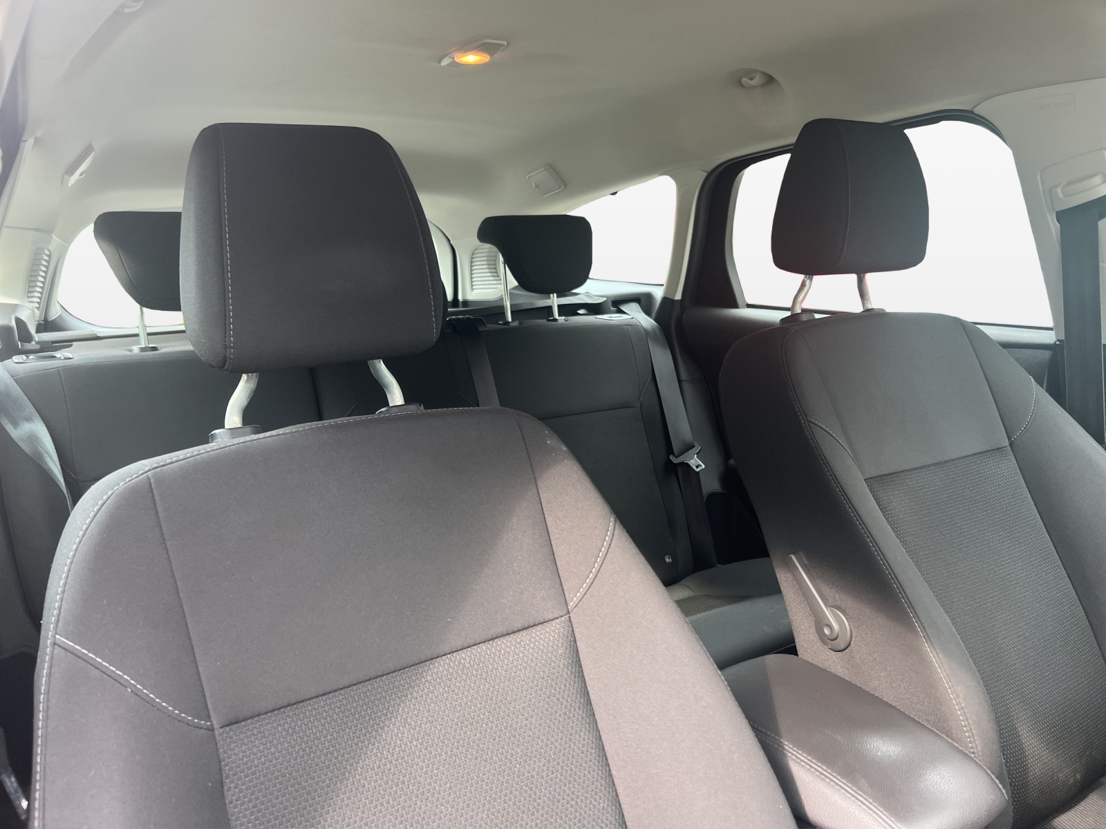 FORD Focus 1.0 SCTi Business — slika 16