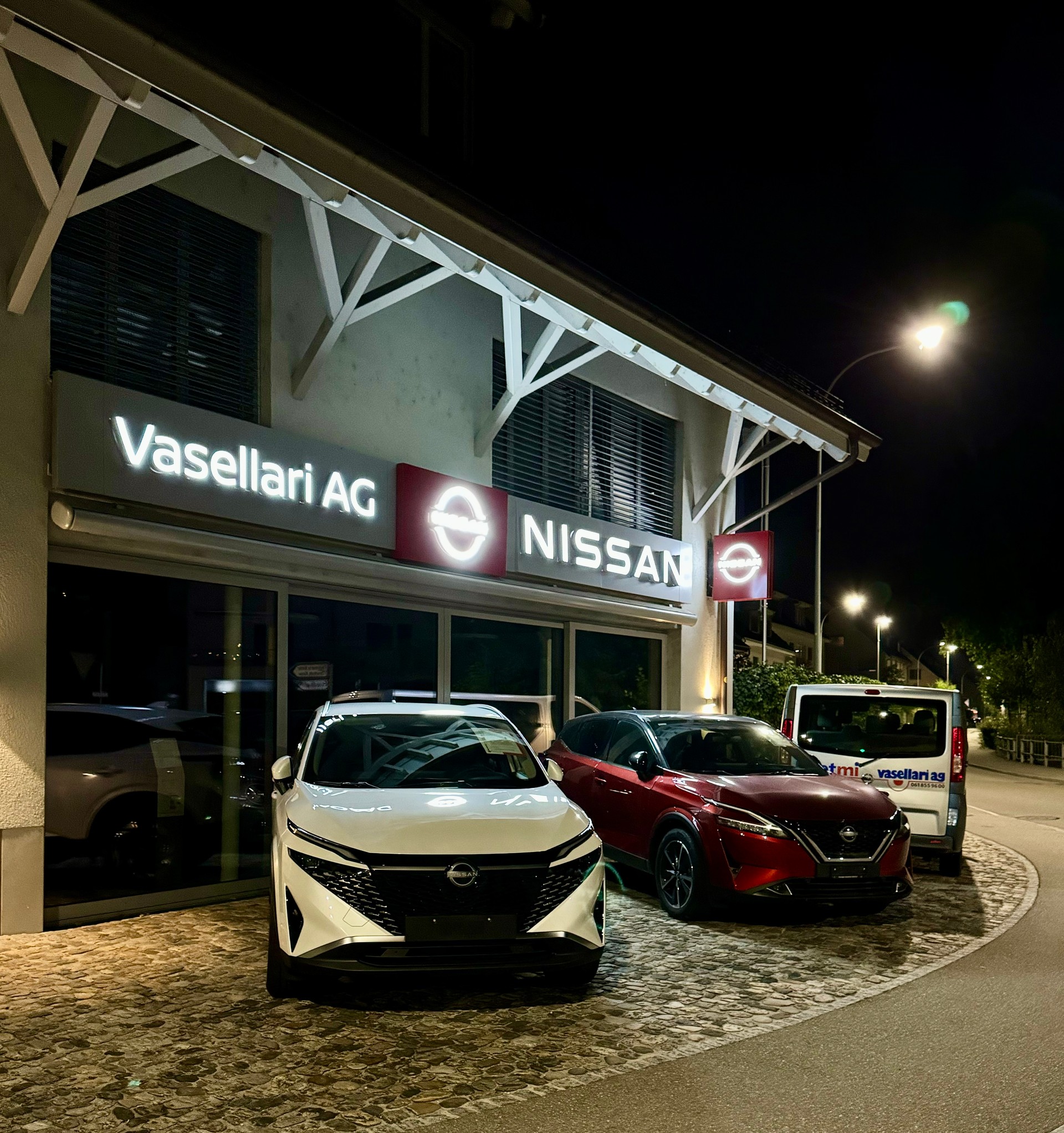 NISSAN Qashqai 1.5 VC-T e-Power N-Connecta-image-3